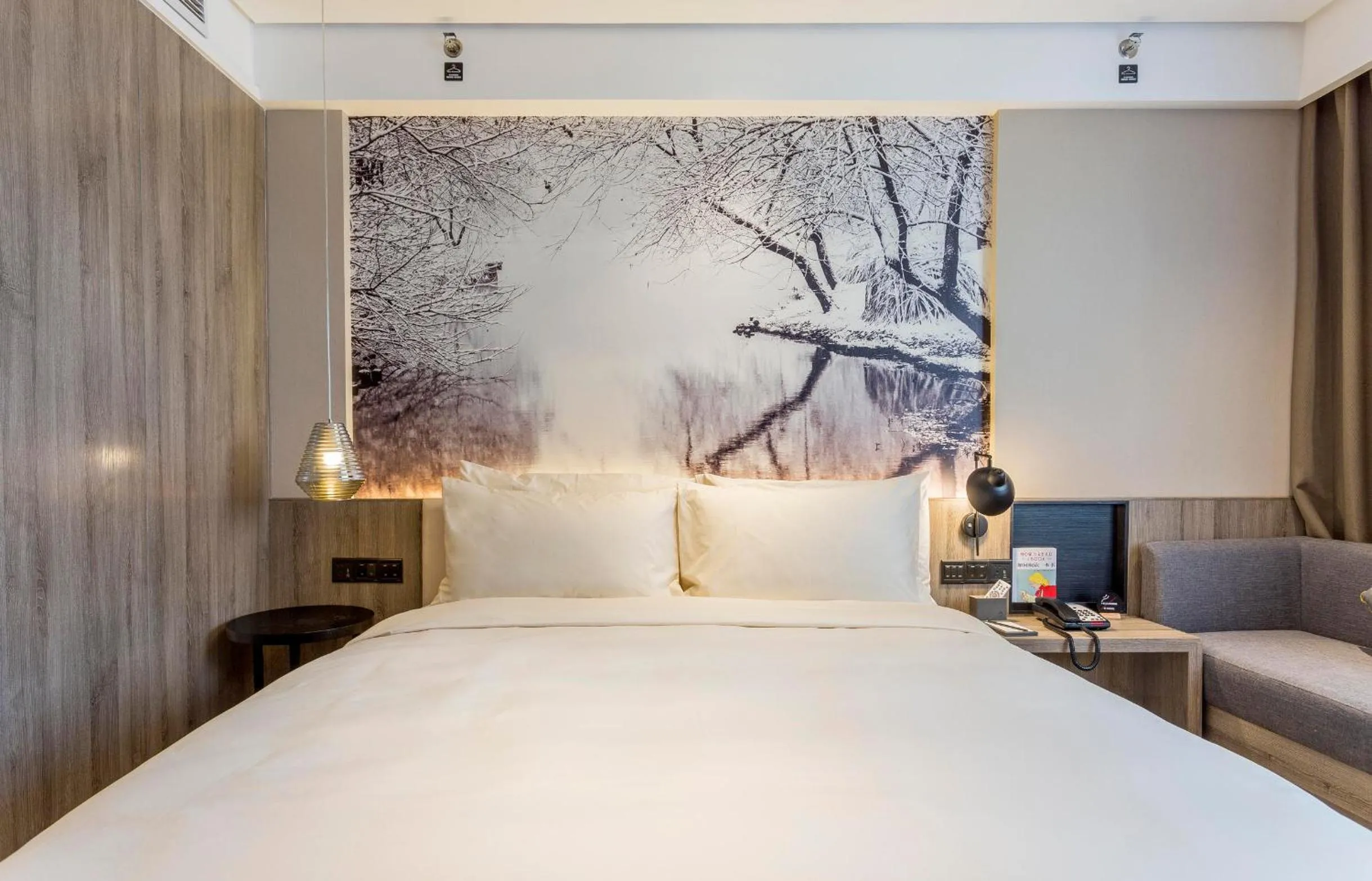 Bed in Atour Hotel Changsha IFC Center