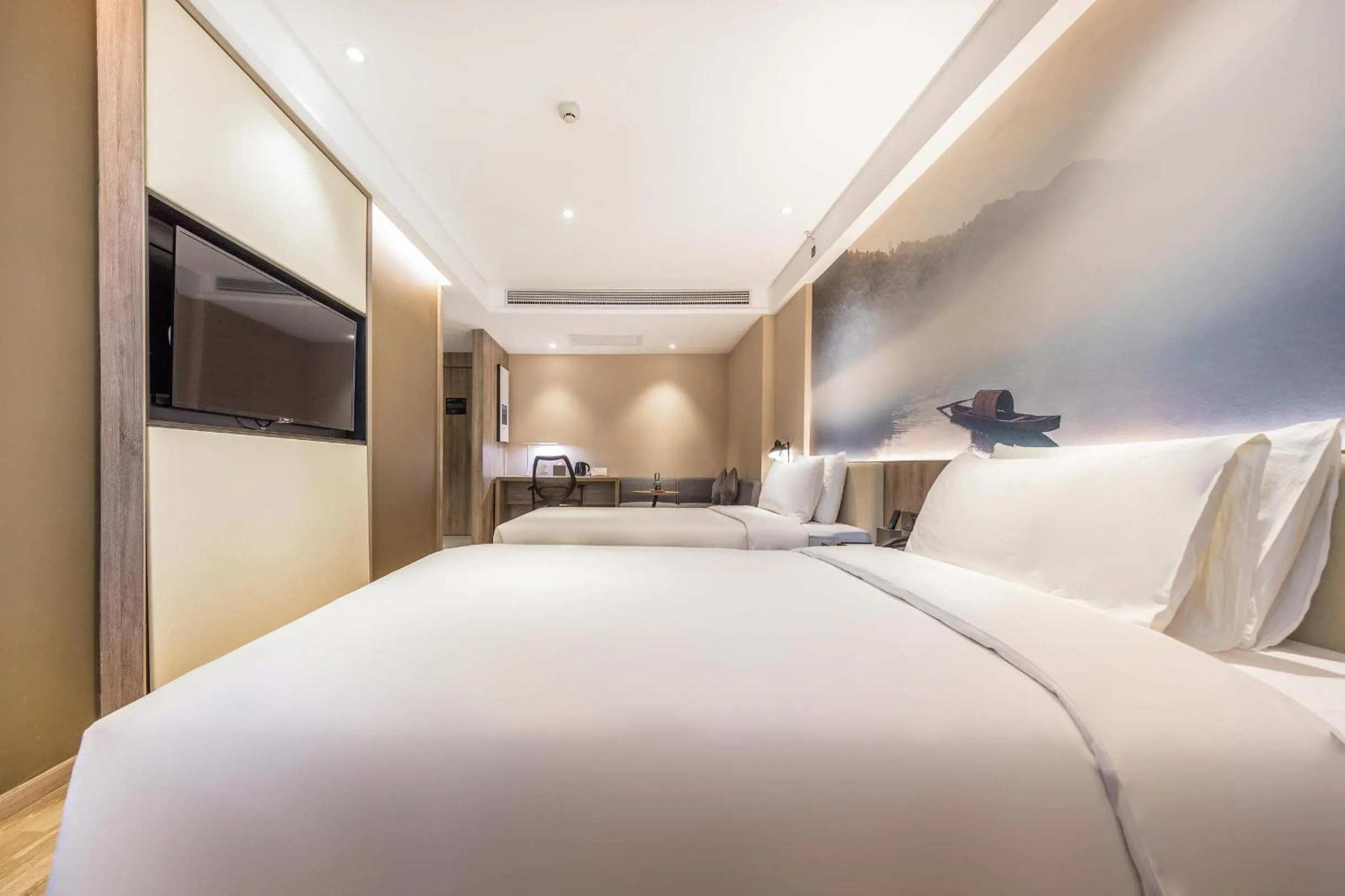 Bed in Atour Hotel Changsha IFC Center