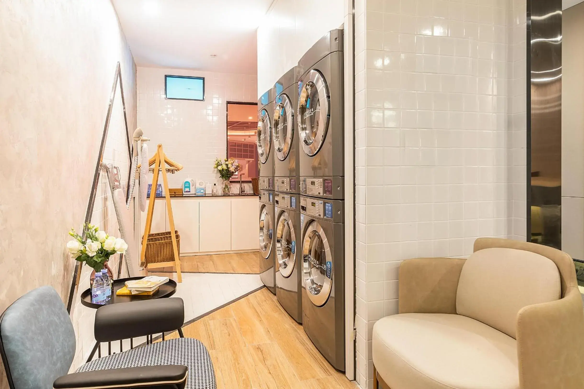 Atour Hotel Shenzhen Baoan International Convention and Exhibition Center Atour Hotel Shenzhen Baoan International Convention and Exhibition Center