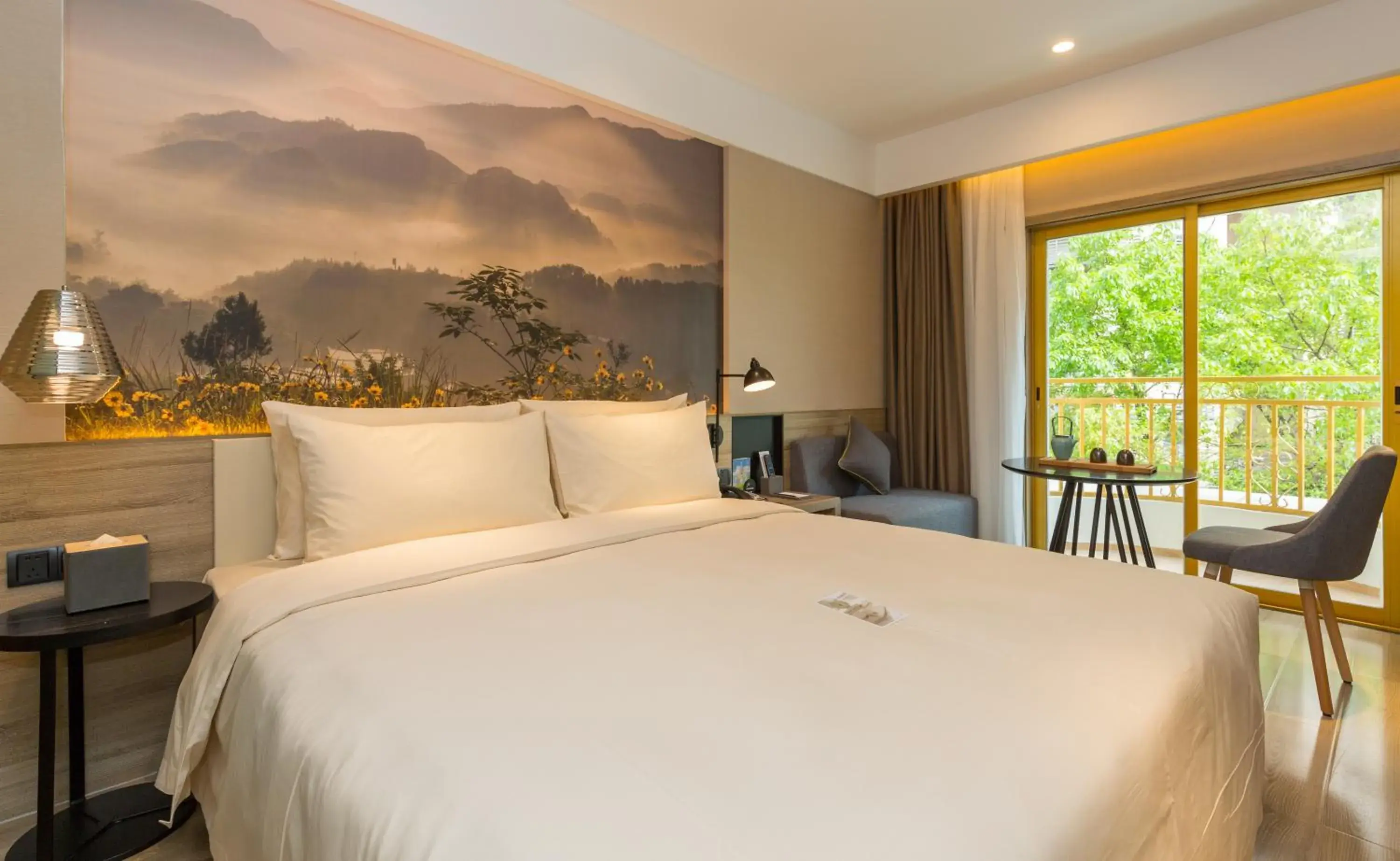 Bed in Atour Hotel Chongqing Hongyadong Riverview Bed in Atour Hotel Chongqing Hongyadong Riverview