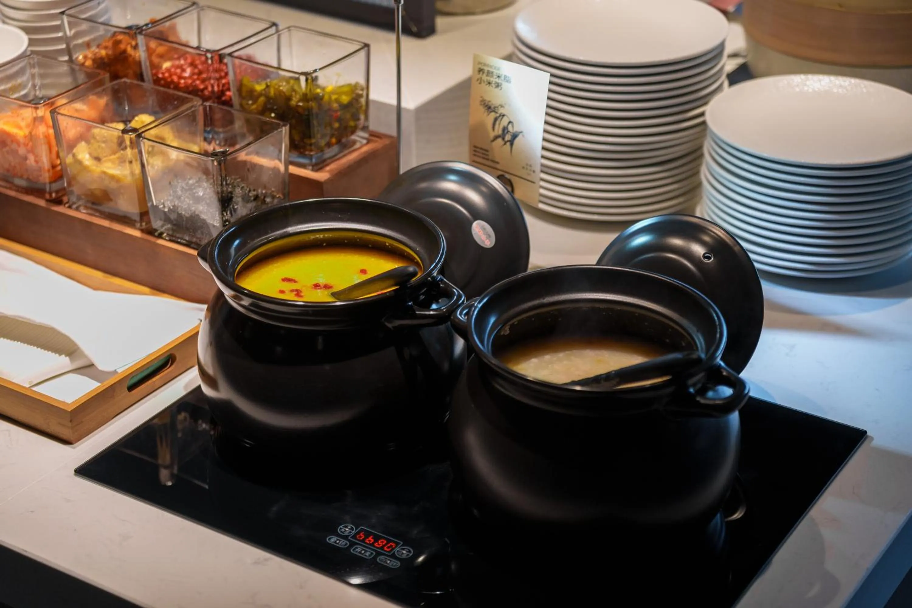 Breakfast in Atour Hotel Chongqing Hongyadong Riverview