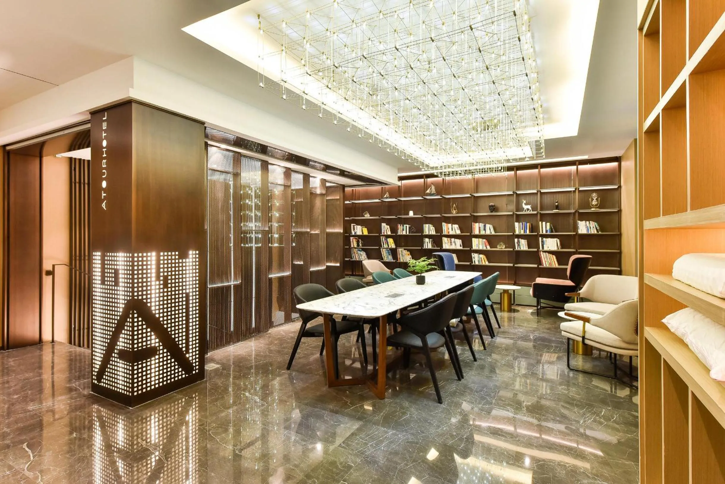 Seating area in Atour Hotel Beijing Chaoyangmen