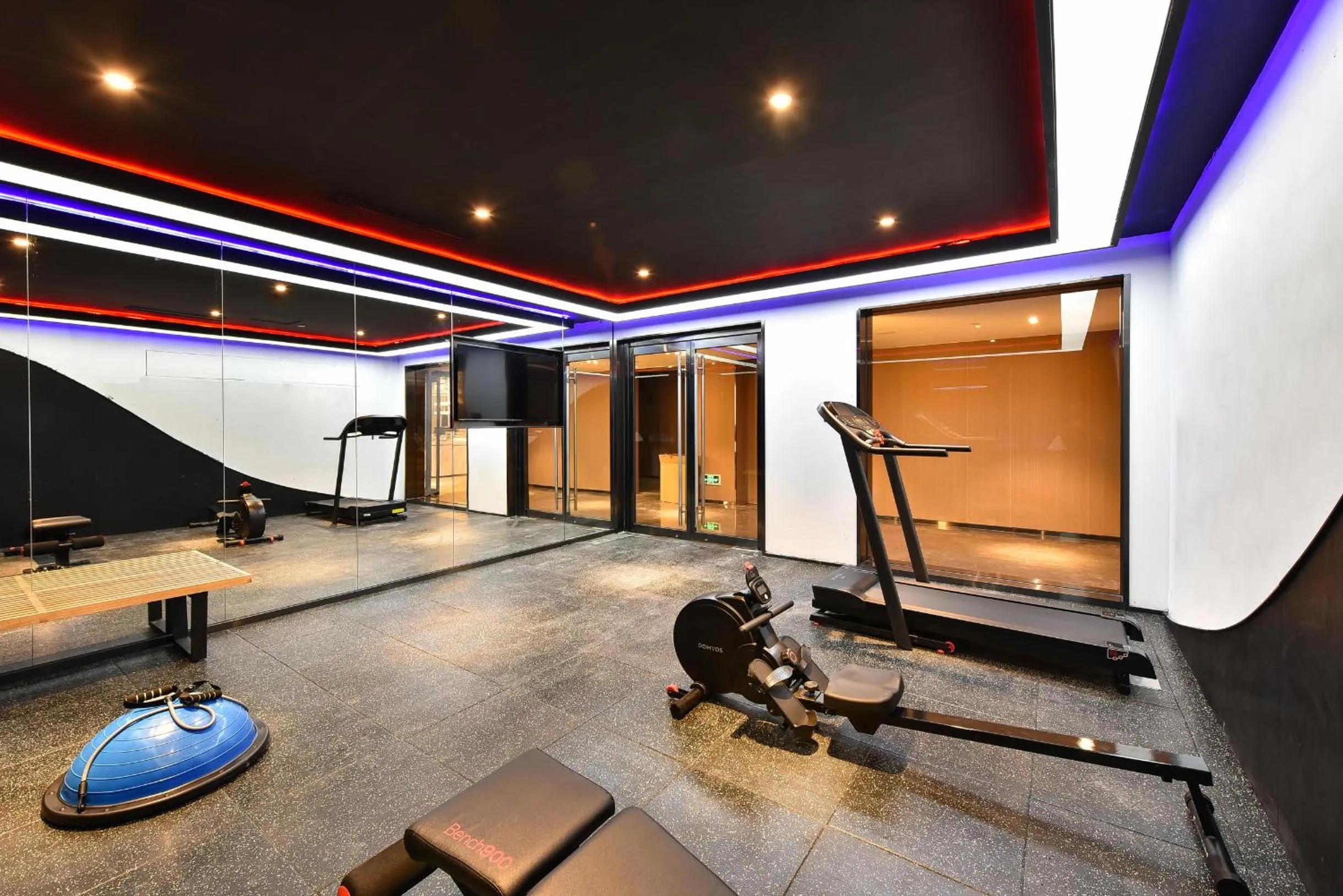 Fitness centre/facilities in Atour Hotel Beijing Chaoyangmen
