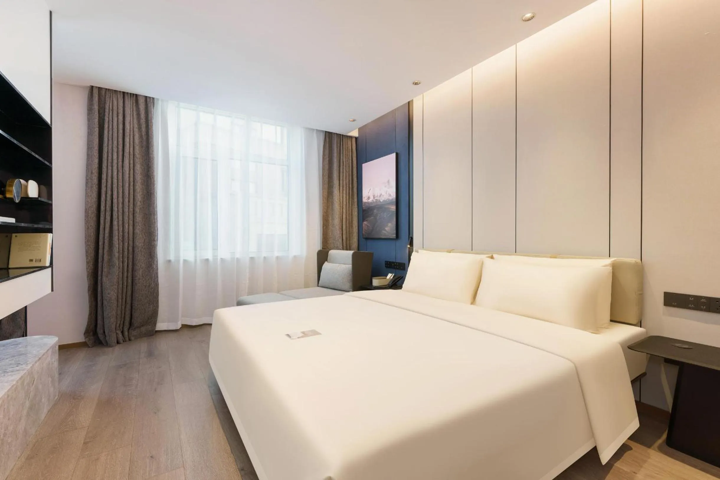 Bed in Atour Hotel Dalian Airport