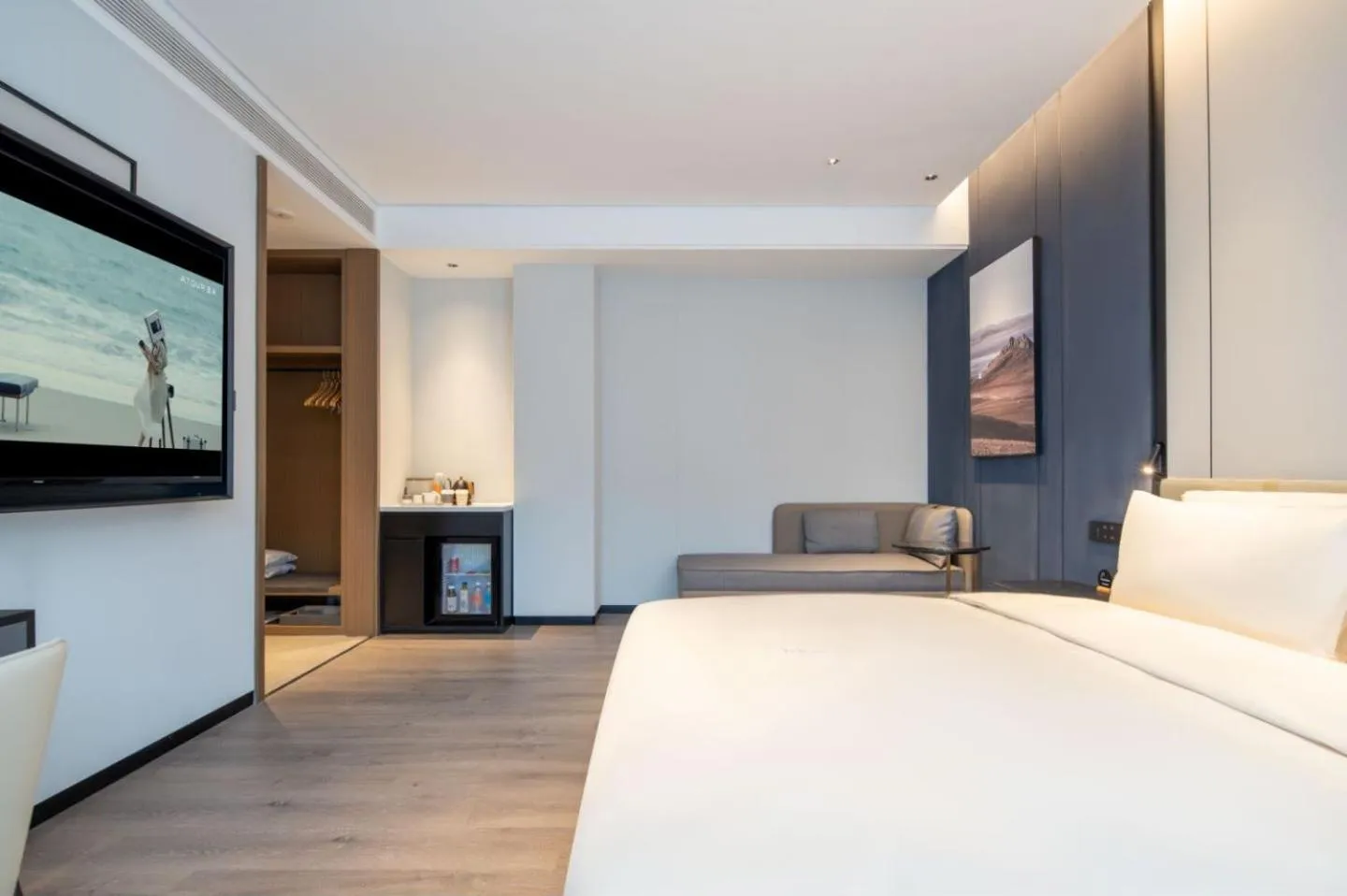 Bedroom, Bed in Atour Hotel Dalian Development Zone