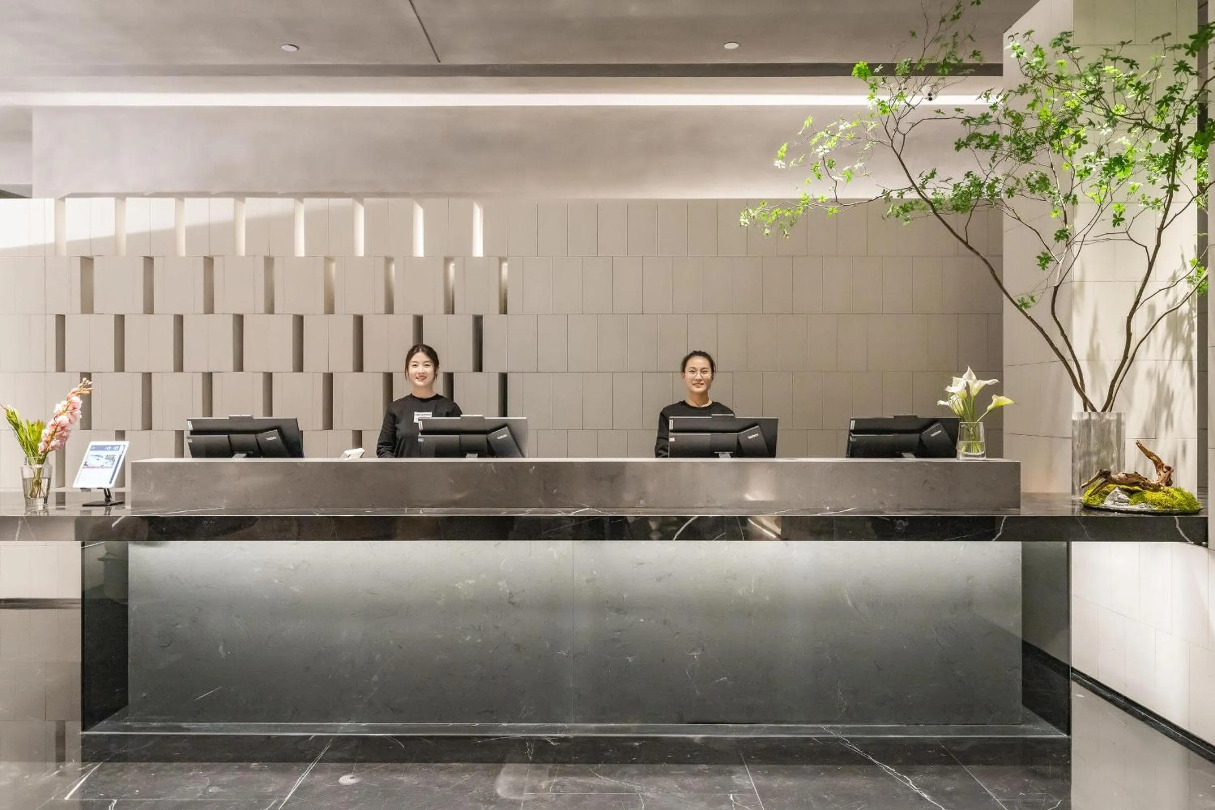 Lobby or reception in Atour S Hotel Shanghai Lujiazui Expo Center