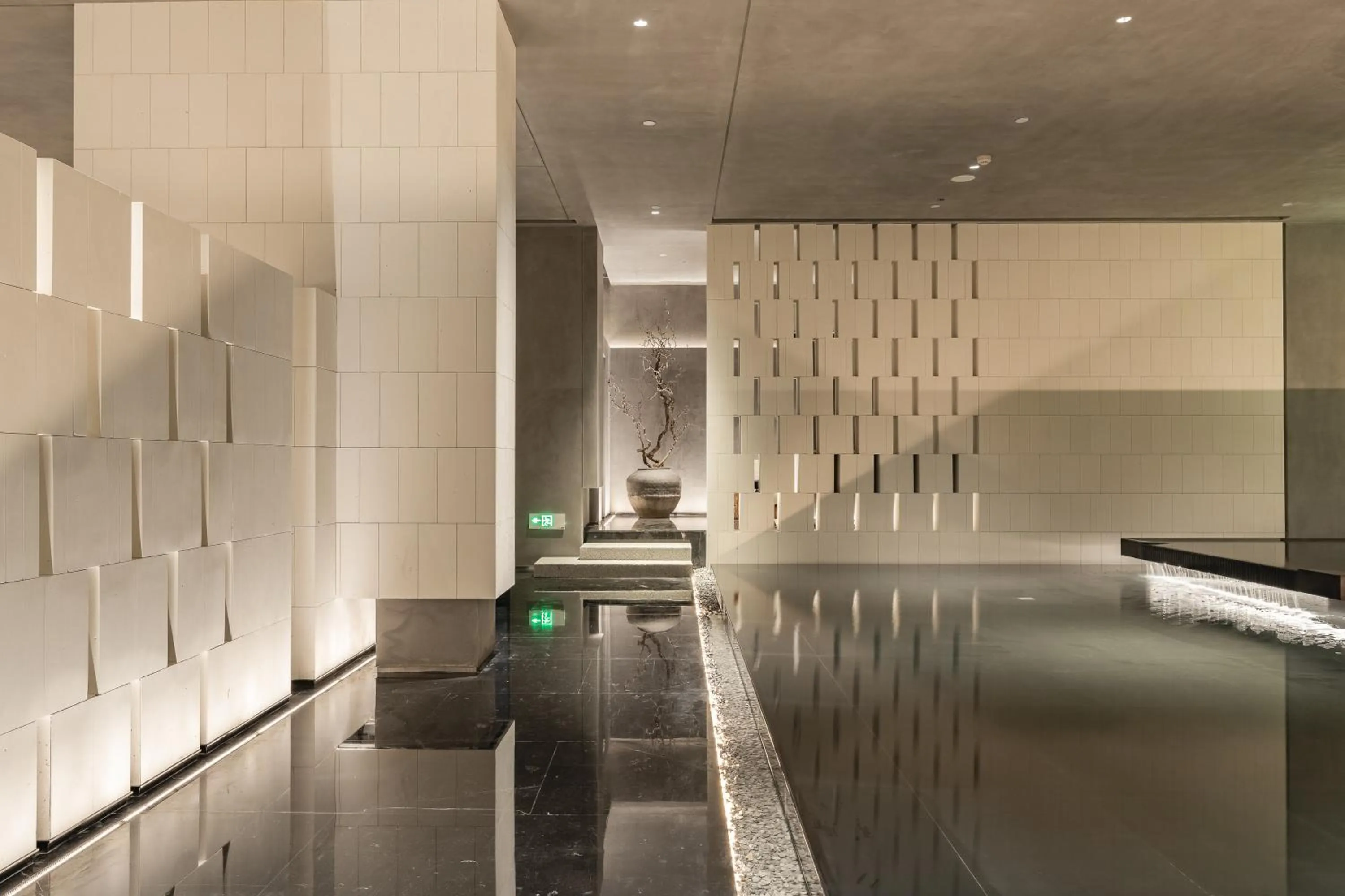 Lobby or reception in Atour S Hotel Shanghai Lujiazui Expo Center