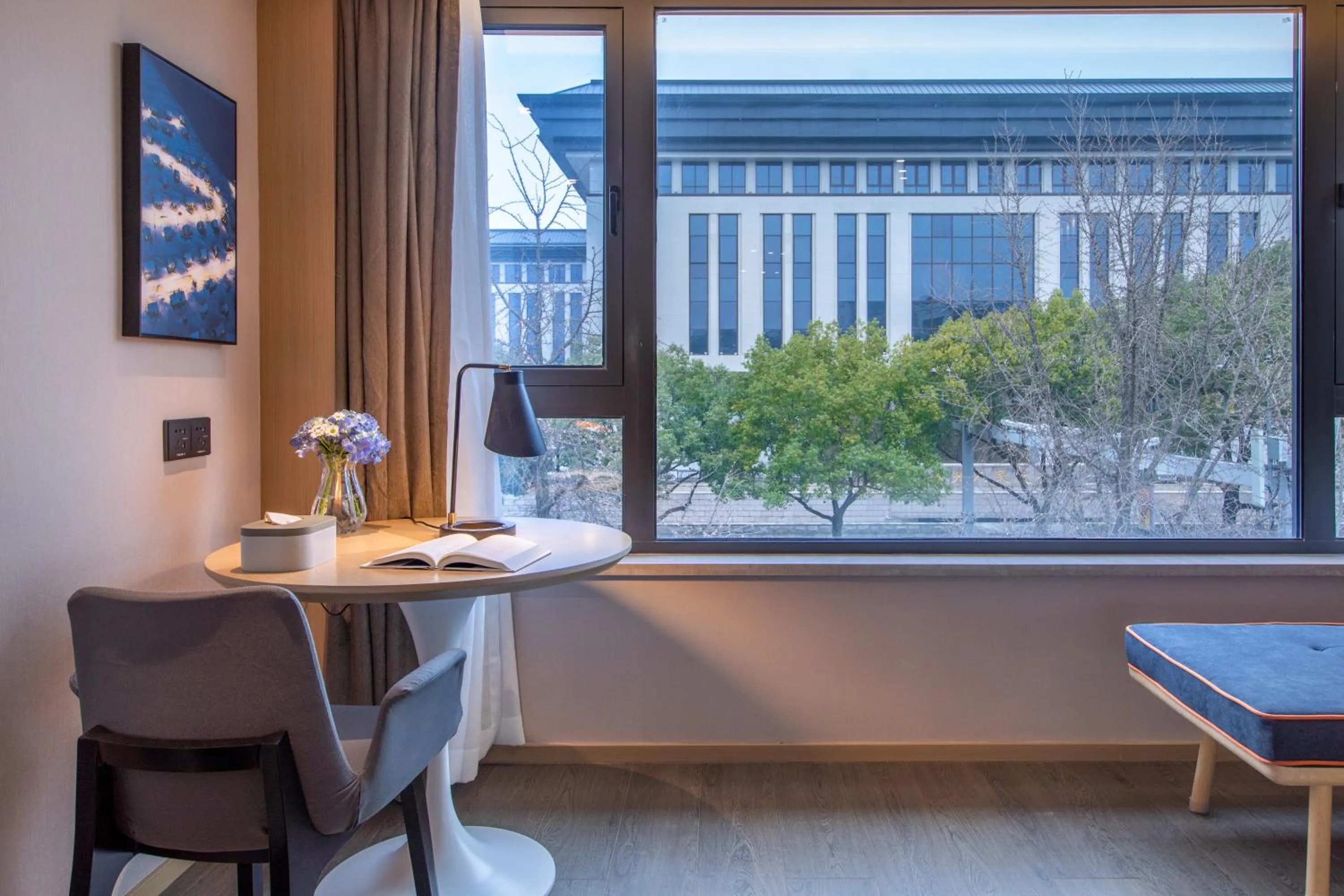 Photo of the whole room in Atour Hotel Suzhou Guanqian Street Leqiao Station