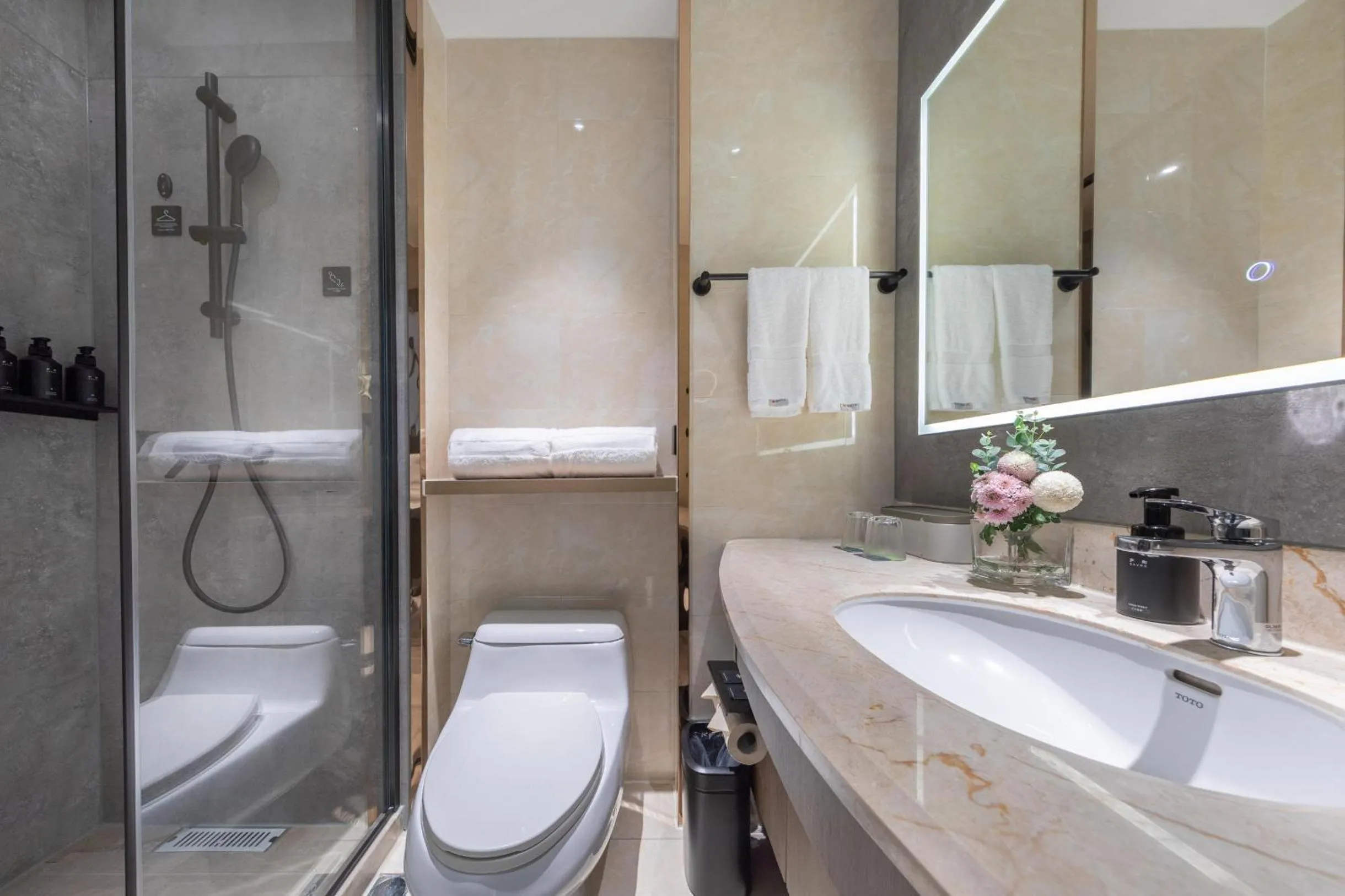 Atour X Hotel Ningbo Railway Station Liuting Street