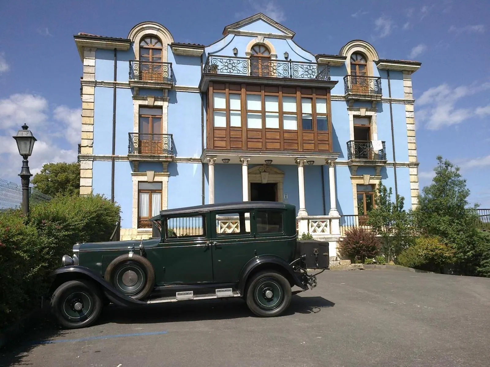 Property building in Quinta de Villanueva