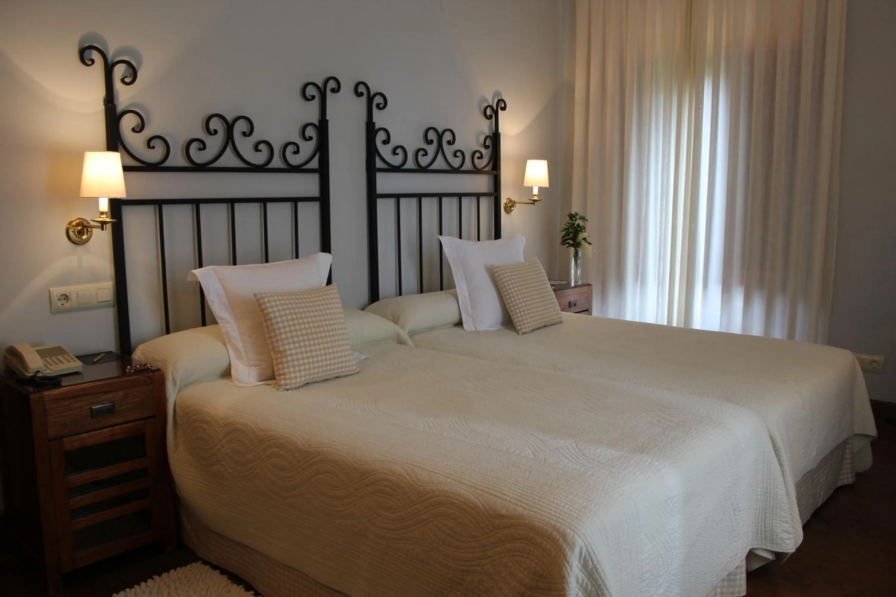 Bed in Quinta de Villanueva
