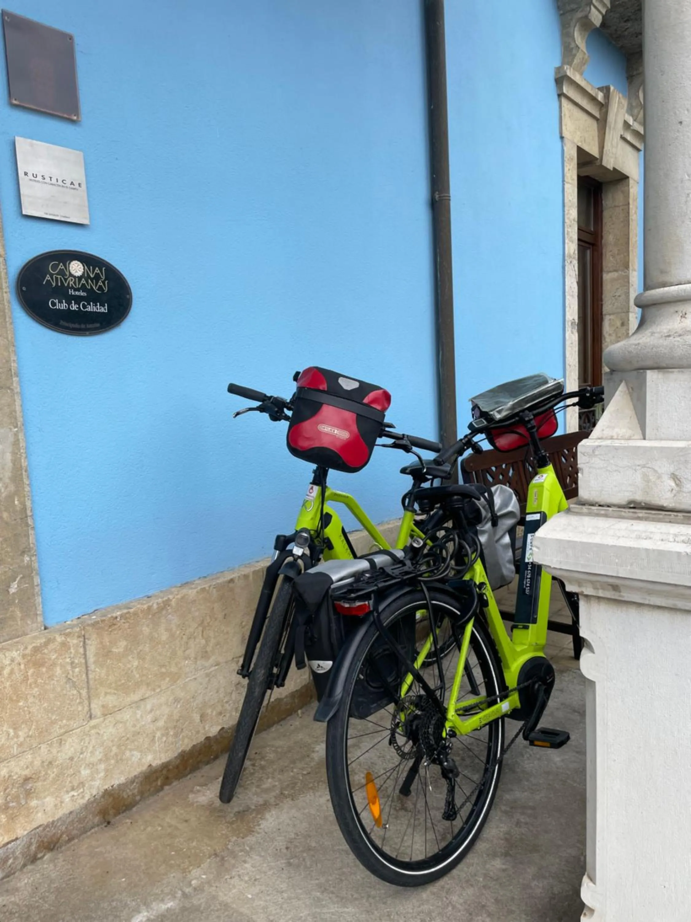 Property building in Quinta de Villanueva