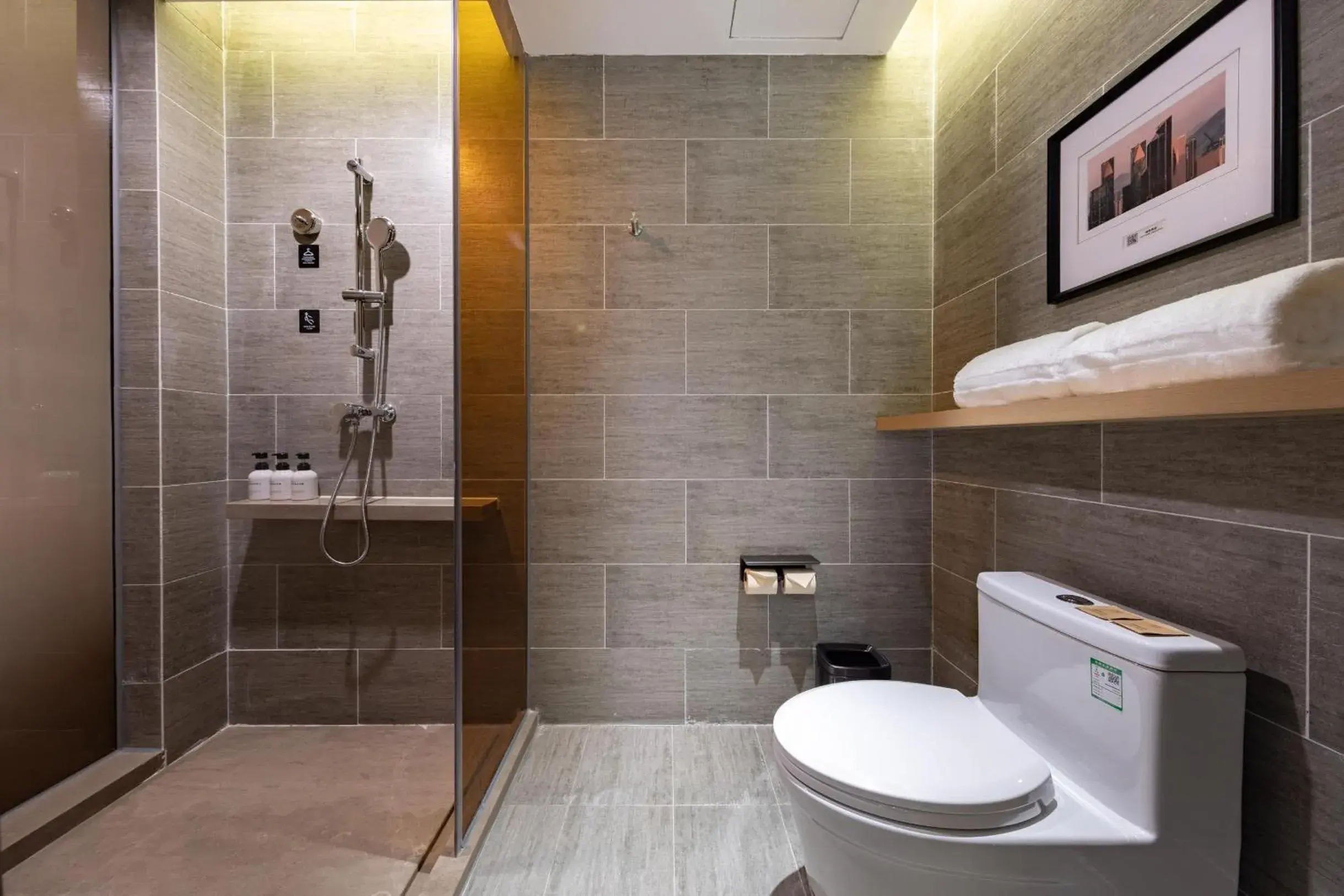 Atour Hotel Shenzhen Shajing International Convention and Exhibition Center Atour Hotel Shenzhen Shajing International Convention and Exhibition Center