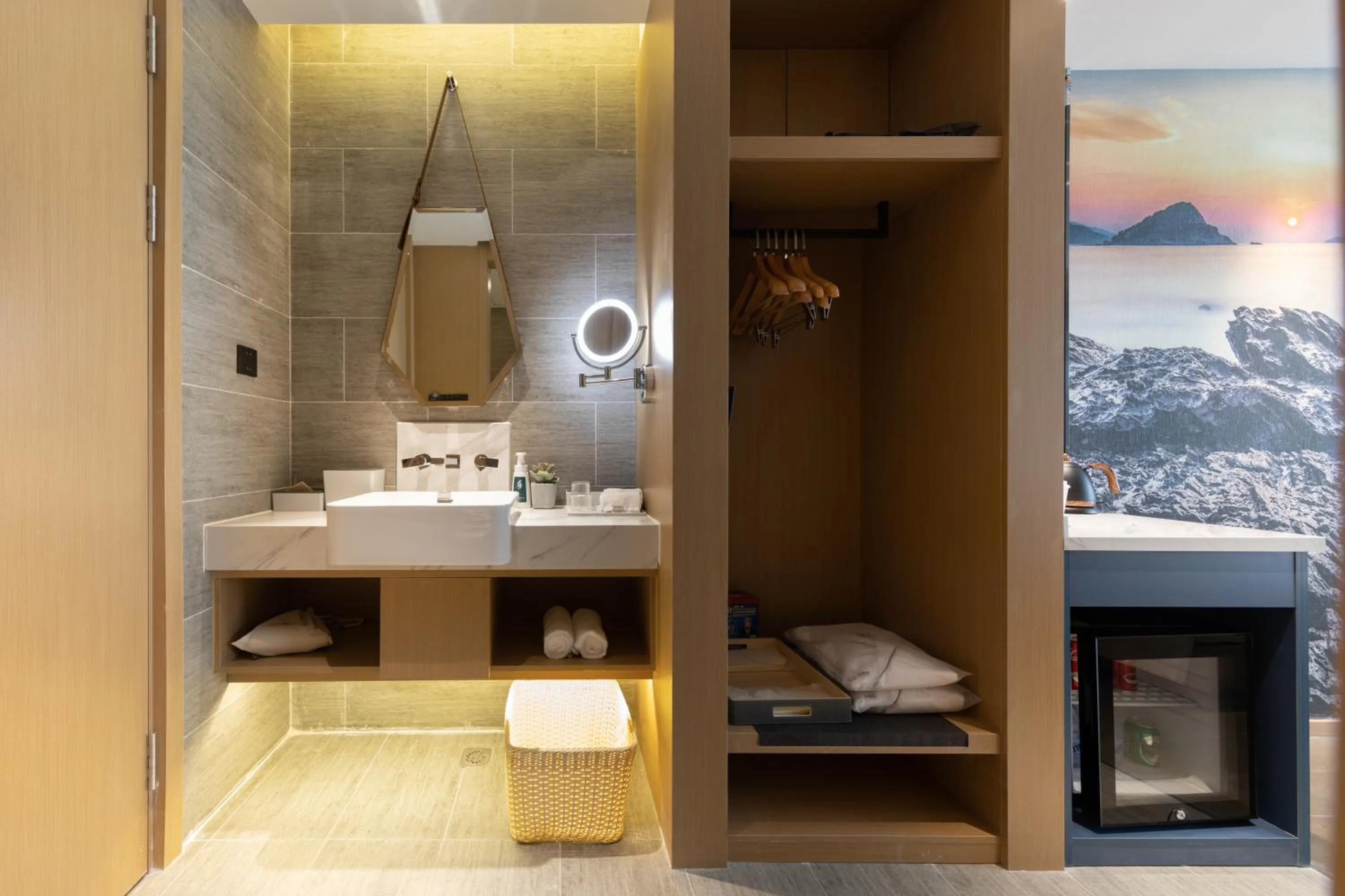 Atour Hotel Shenzhen Shajing International Convention and Exhibition Center