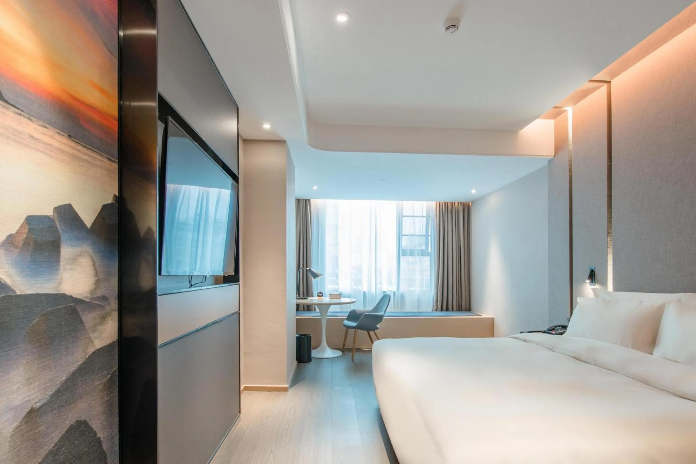 Property building, Bed in Atour Hotel Shenzhen Baoan International Airport