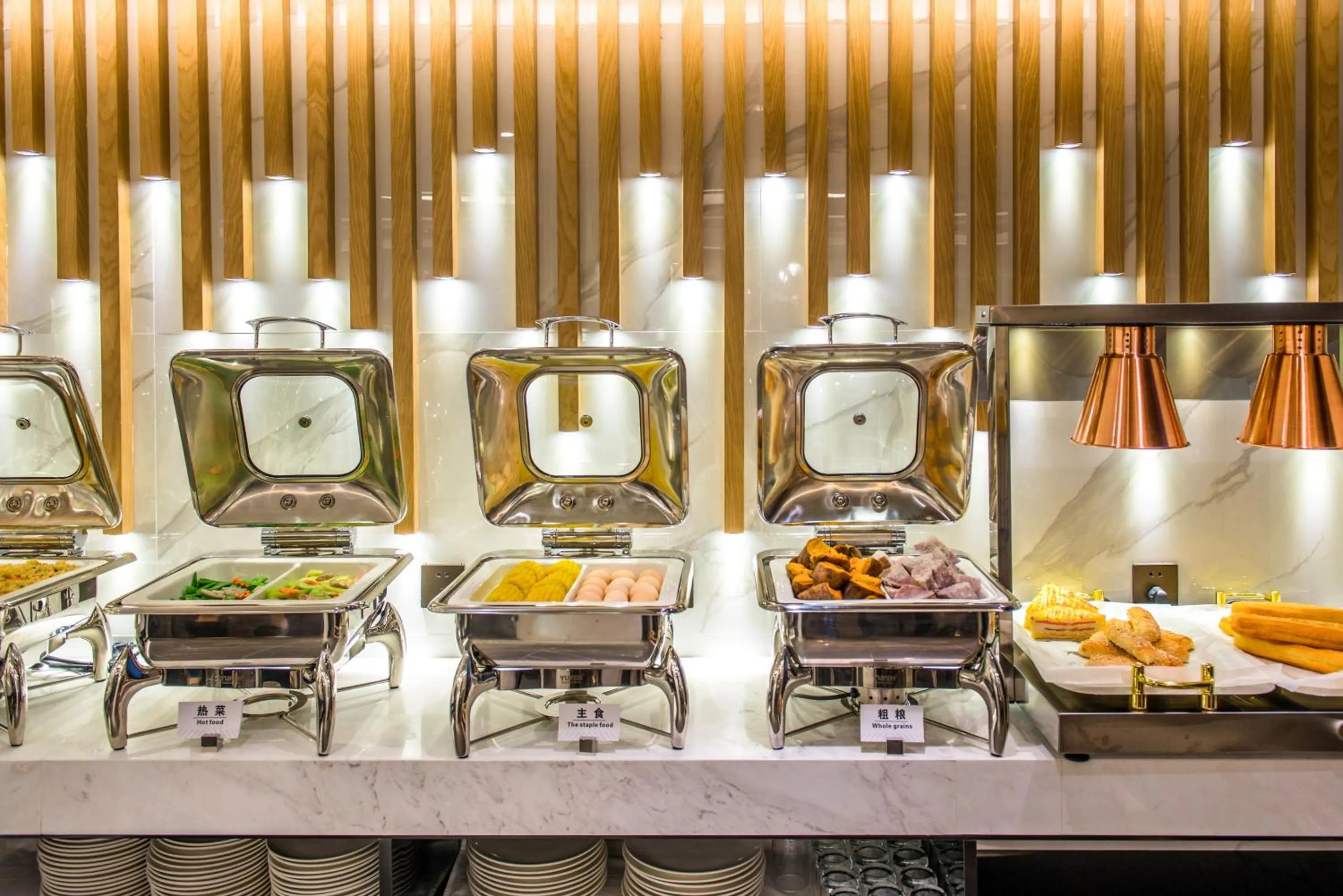 Restaurant/places to eat in Atour Hotel Shenzhen Baoan International Airport