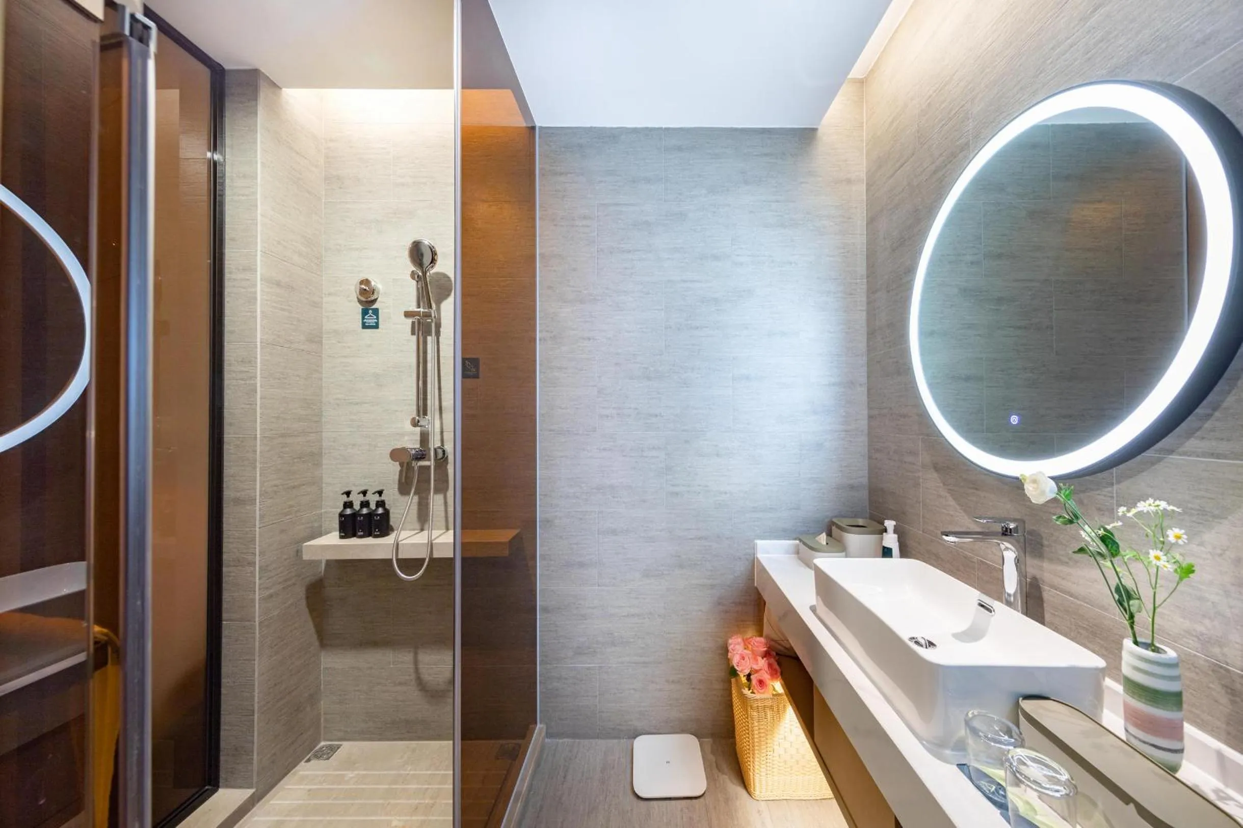 Atour Hotel Shenzhen Qianhai Baoan Center