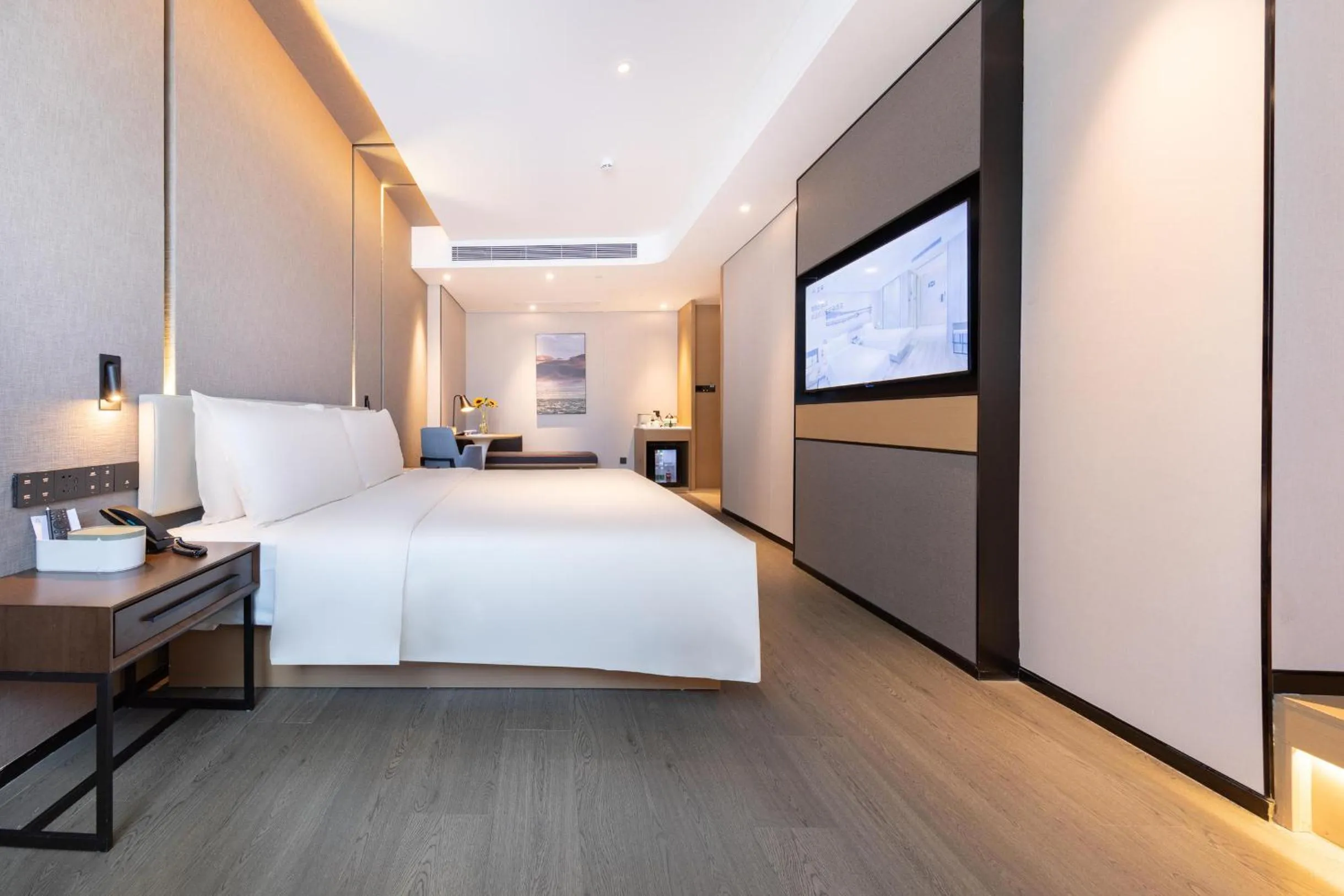 Bed in Atour Hotel Shenzhen Qianhai Baoan Center