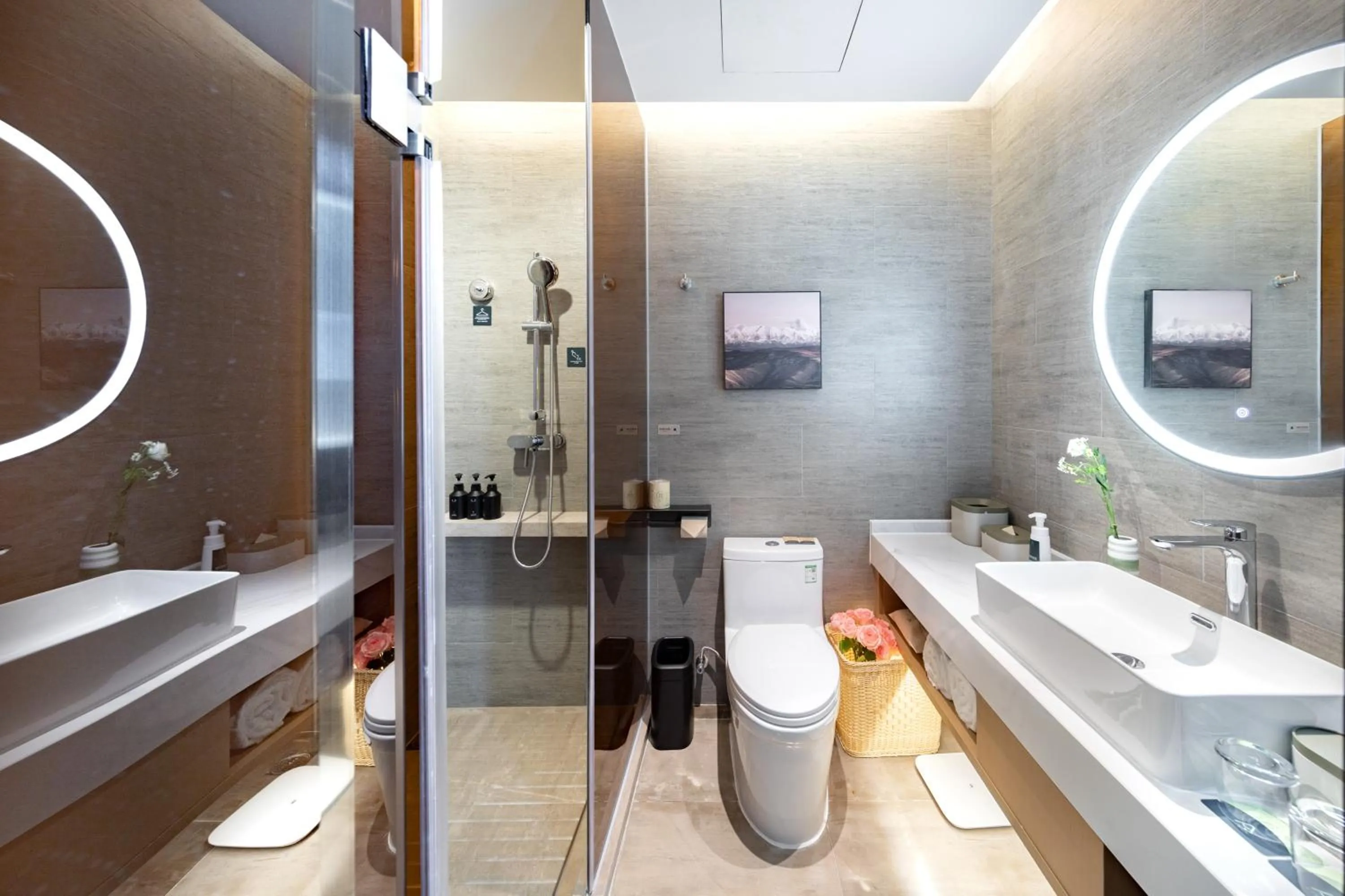 Toilet in Atour Hotel Shenzhen Qianhai Baoan Center