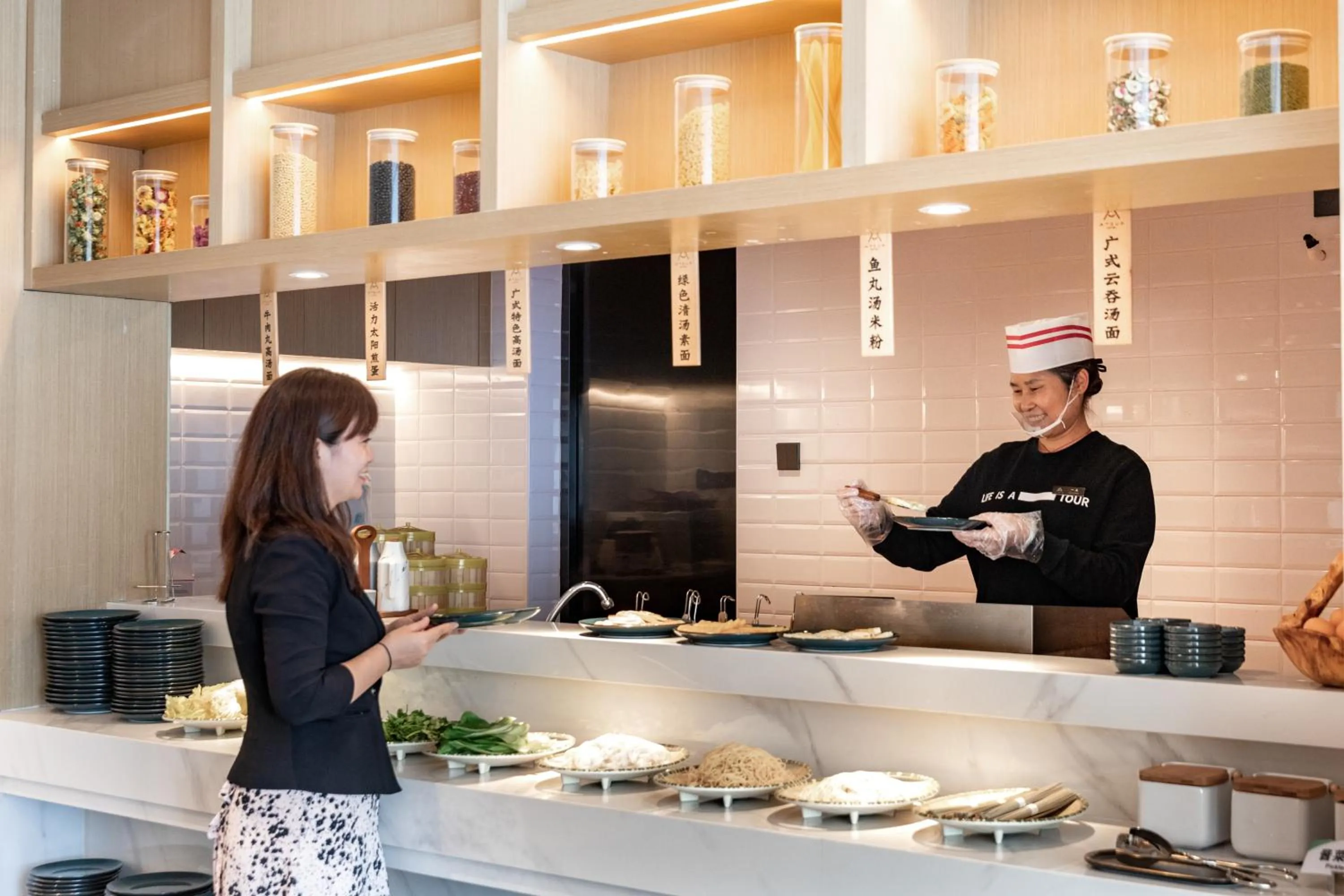 Breakfast in Atour Hotel Shenzhen Qianhai Baoan Center