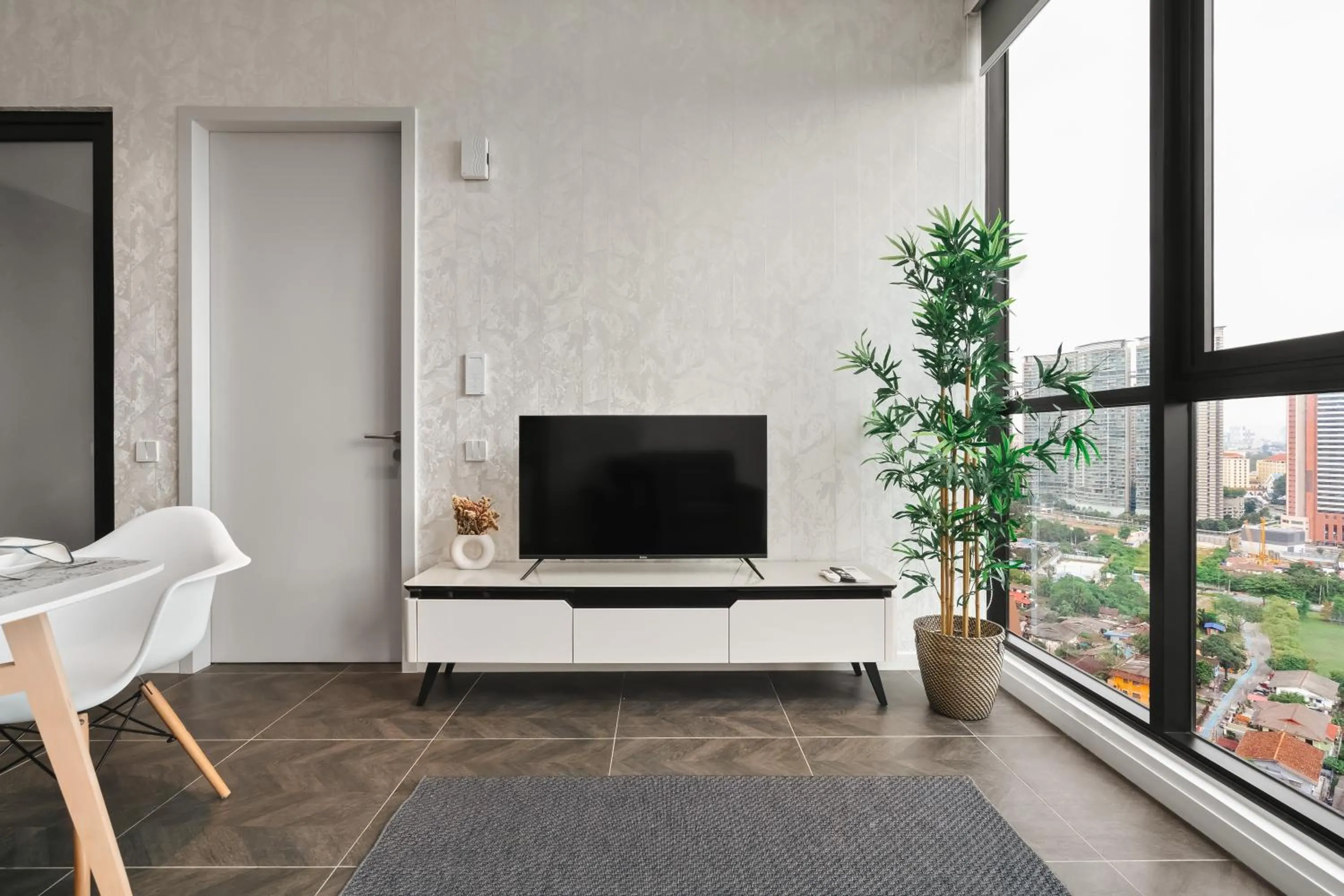 TV and multimedia in Scarletz KLCC Apartments by soulasia