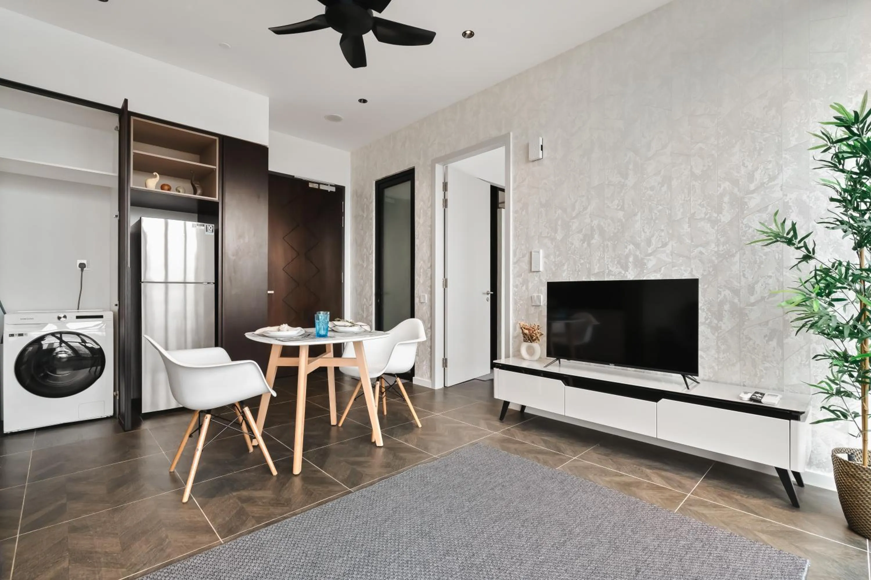 TV and multimedia in Scarletz KLCC Apartments by soulasia