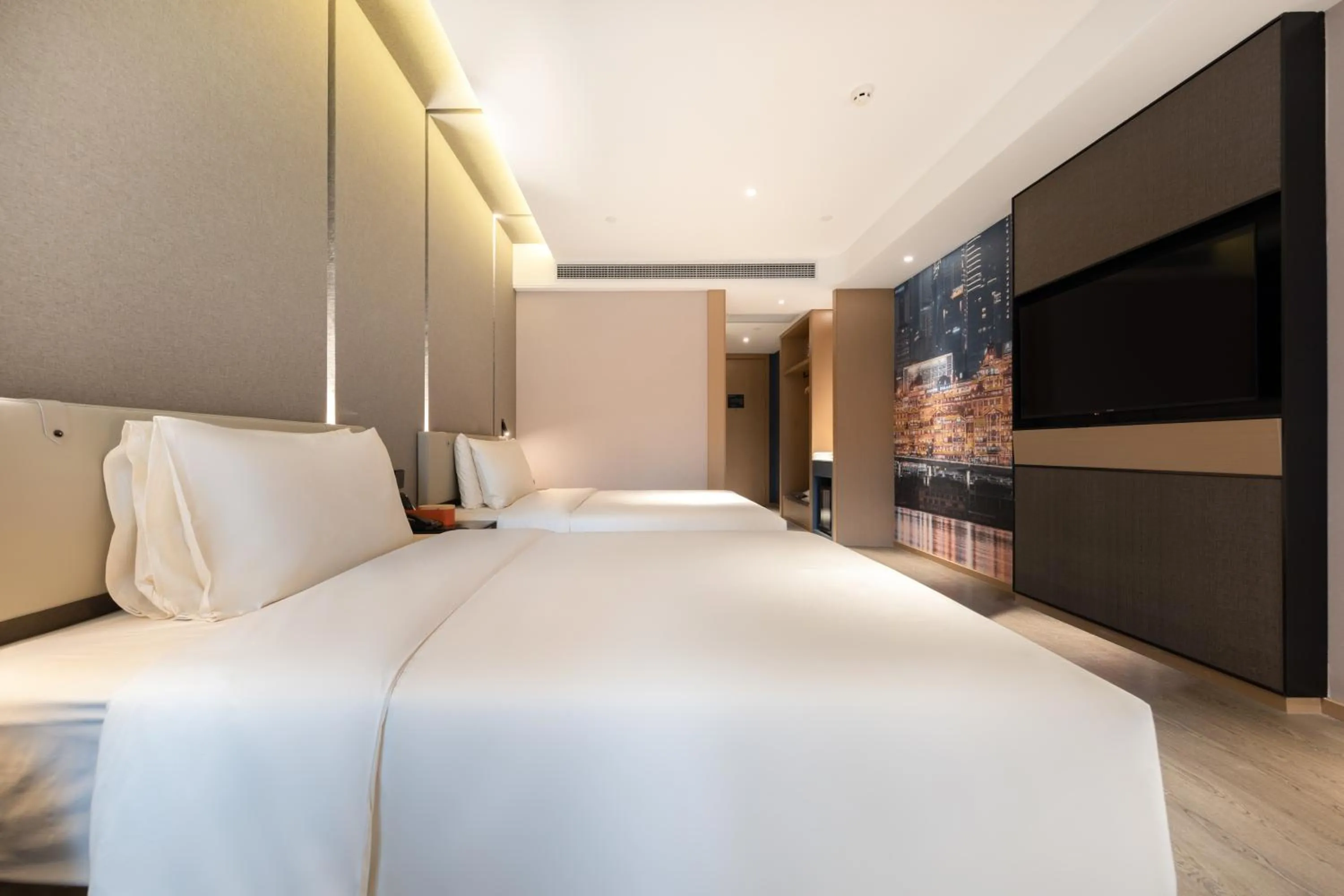 Bed in Atour Hotel Chongqing Jiangbei International Airport Huixing Light Rail Station