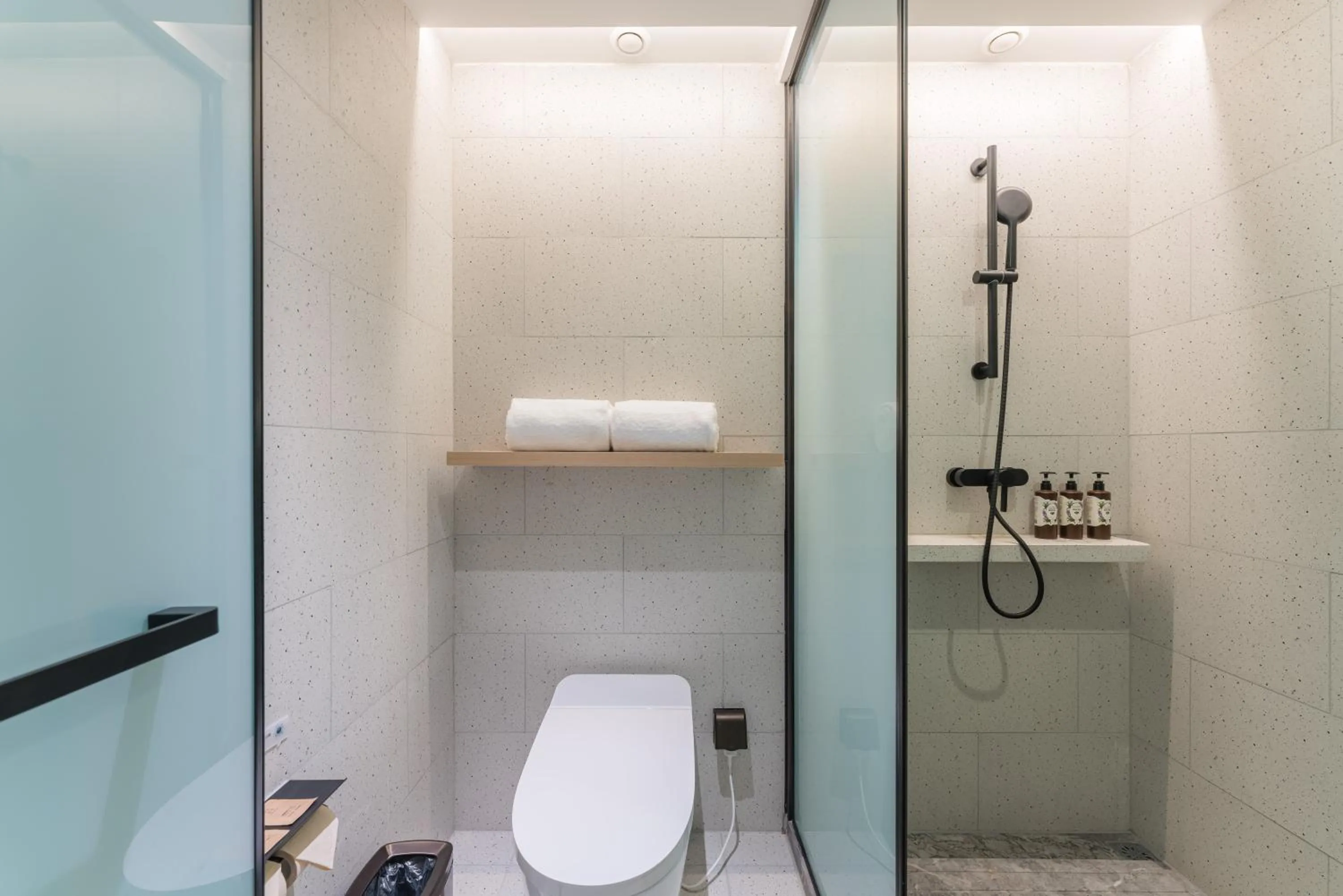 Atour S Hotel Chongqing Jiefangbei Hongyadong Riverview