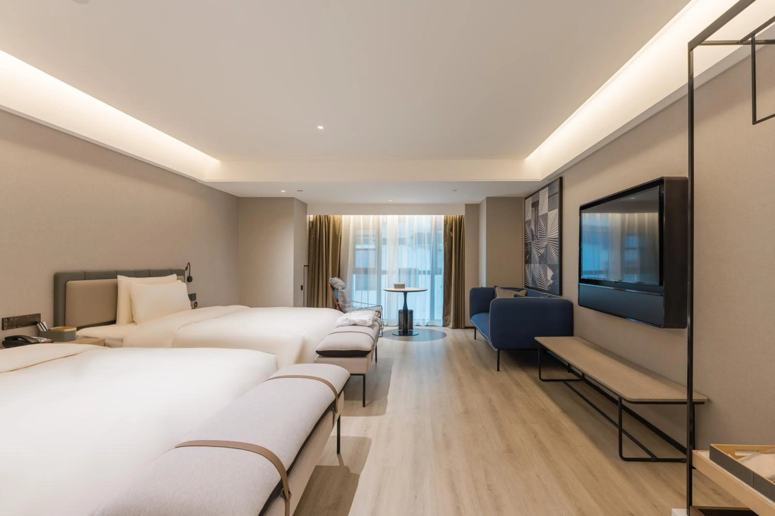 Bed in Atour S Hotel Chongqing Jiefangbei Hongyadong Riverview