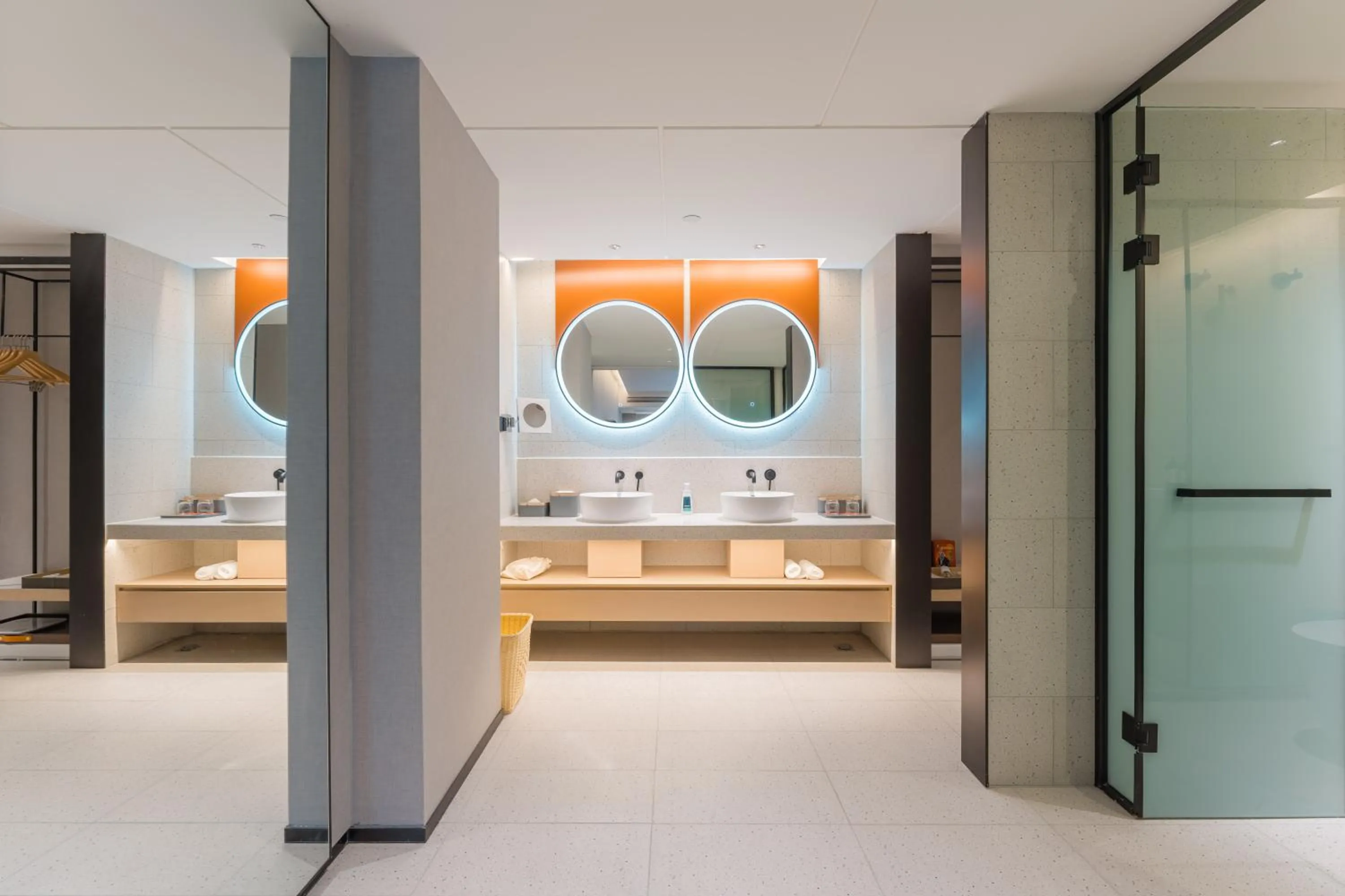 Atour S Hotel Chongqing Jiefangbei Hongyadong Riverview