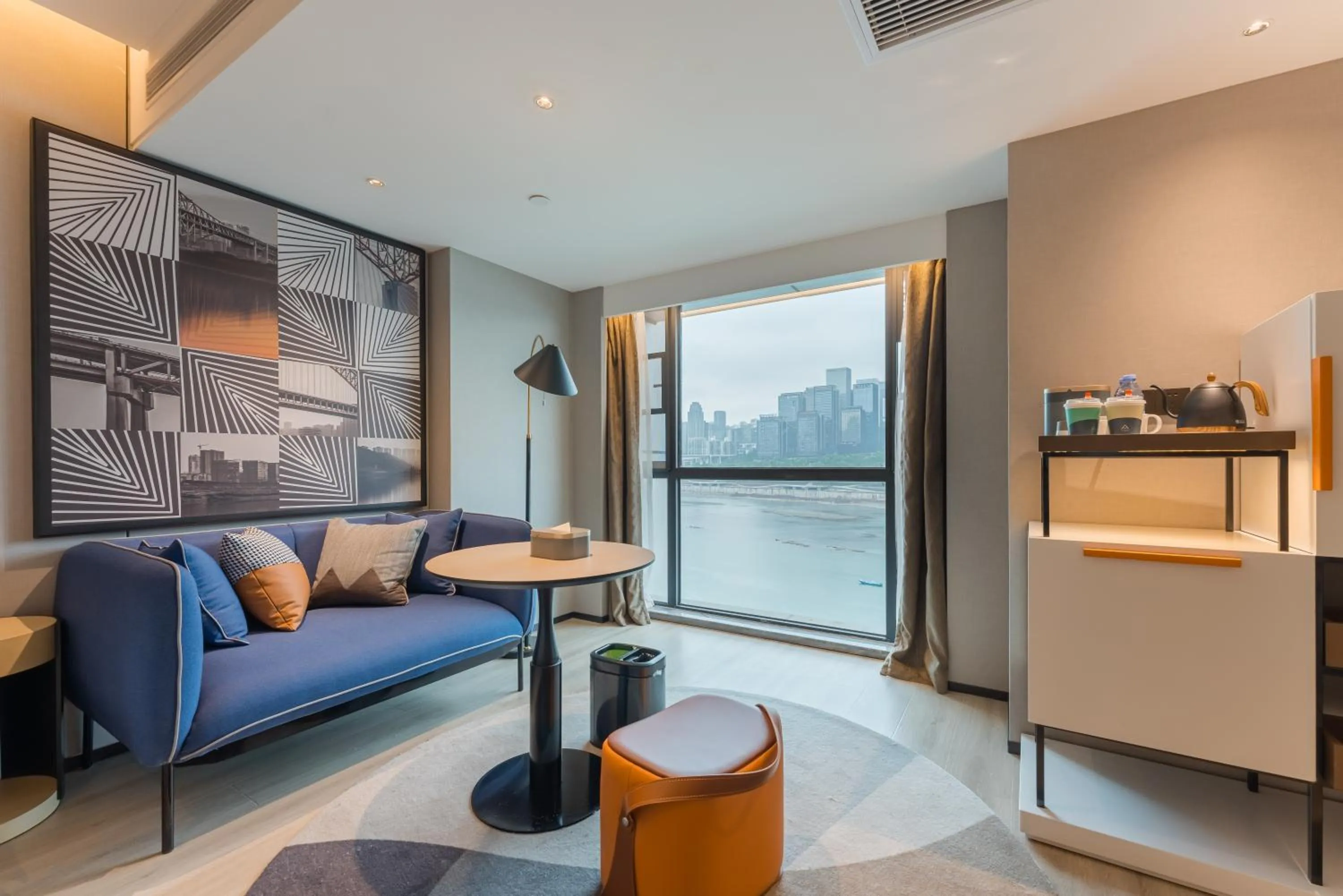 Atour S Hotel Chongqing Jiefangbei Hongyadong Riverview