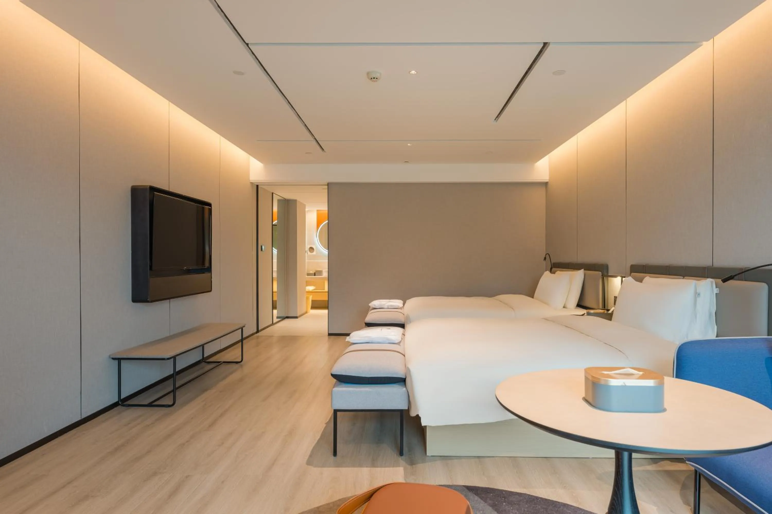 Bed in Atour S Hotel Chongqing Jiefangbei Hongyadong Riverview