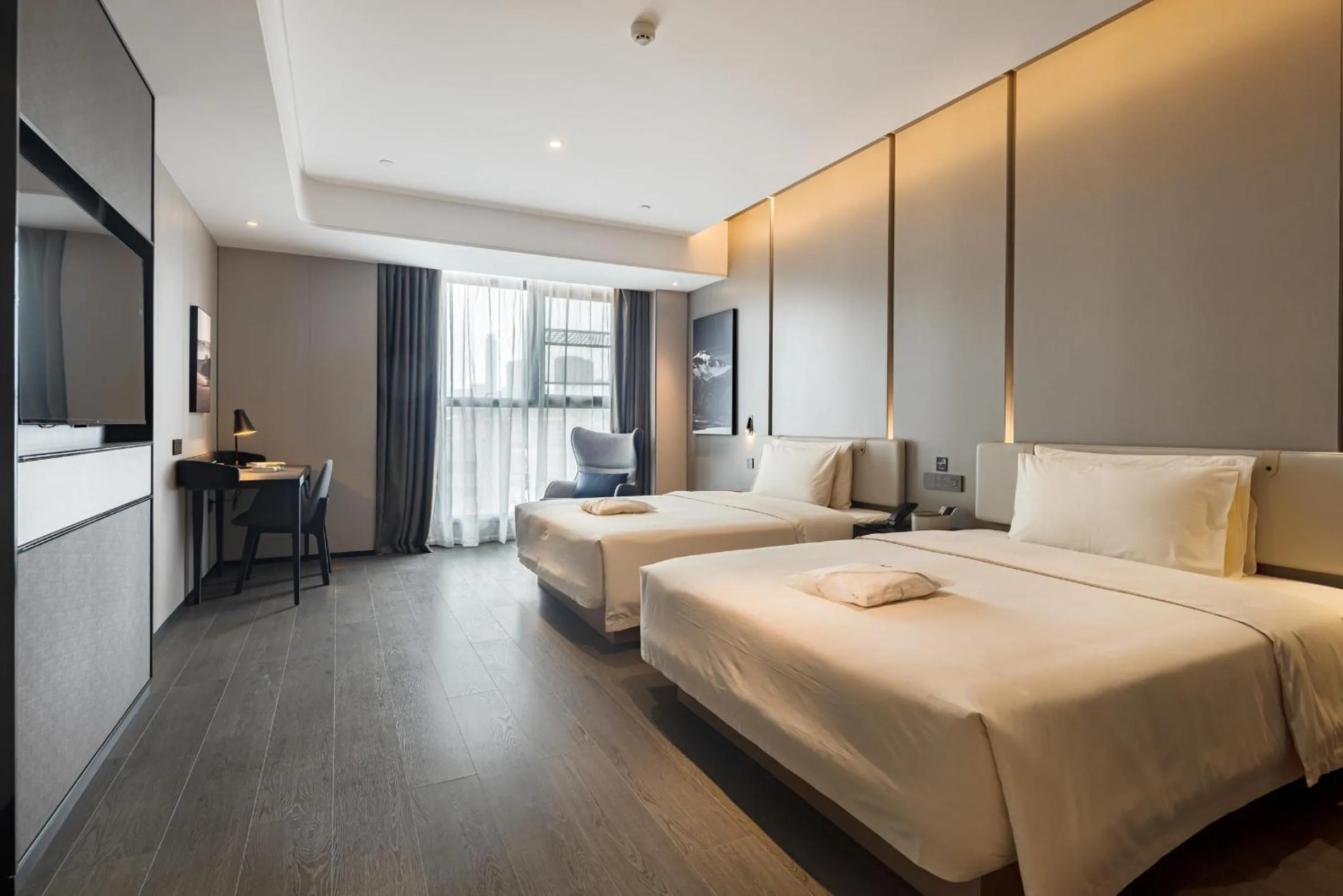 Bed in Atour Hotel Chongqing Qibo Center