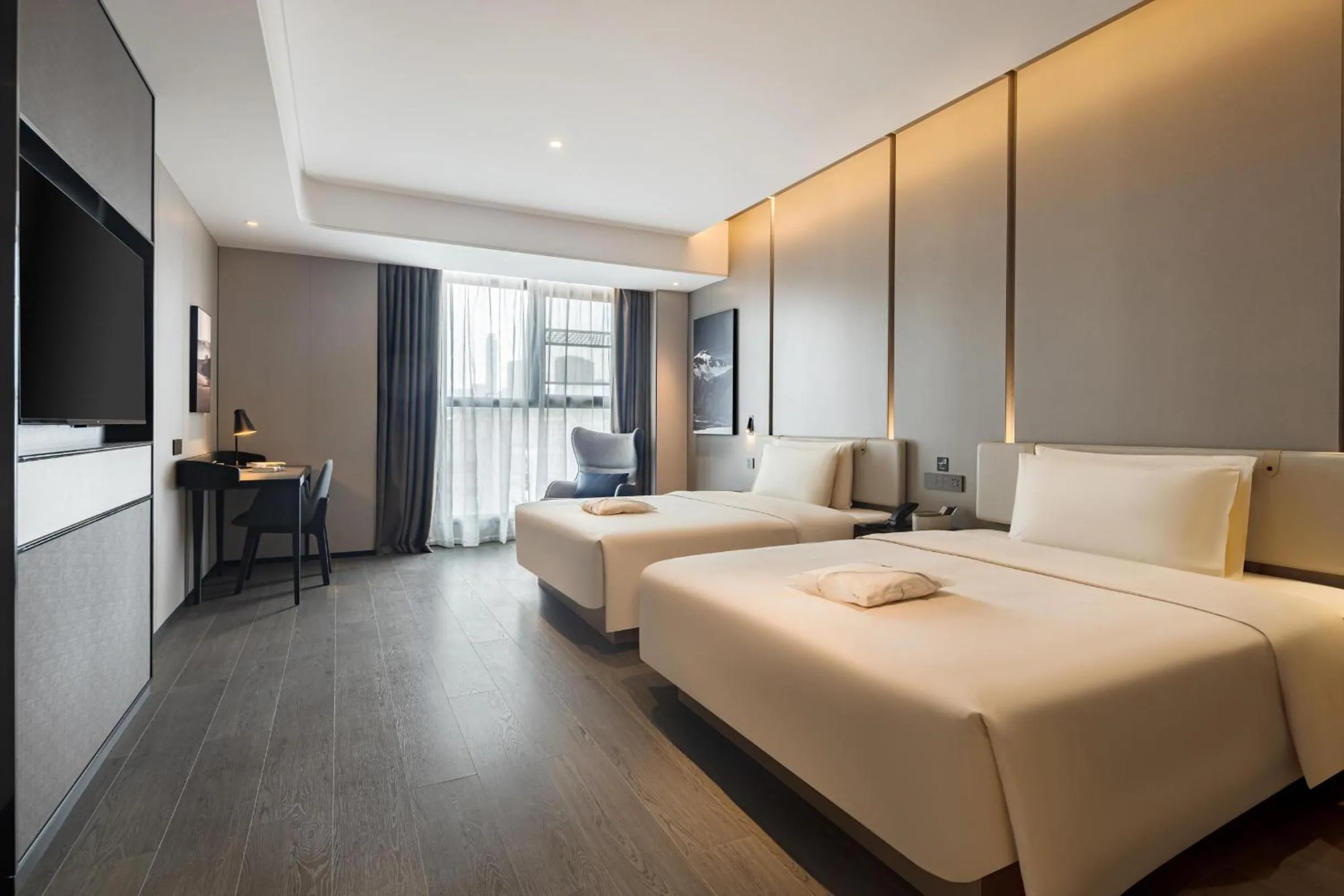 Bed in Atour Hotel Chongqing Qibo Center