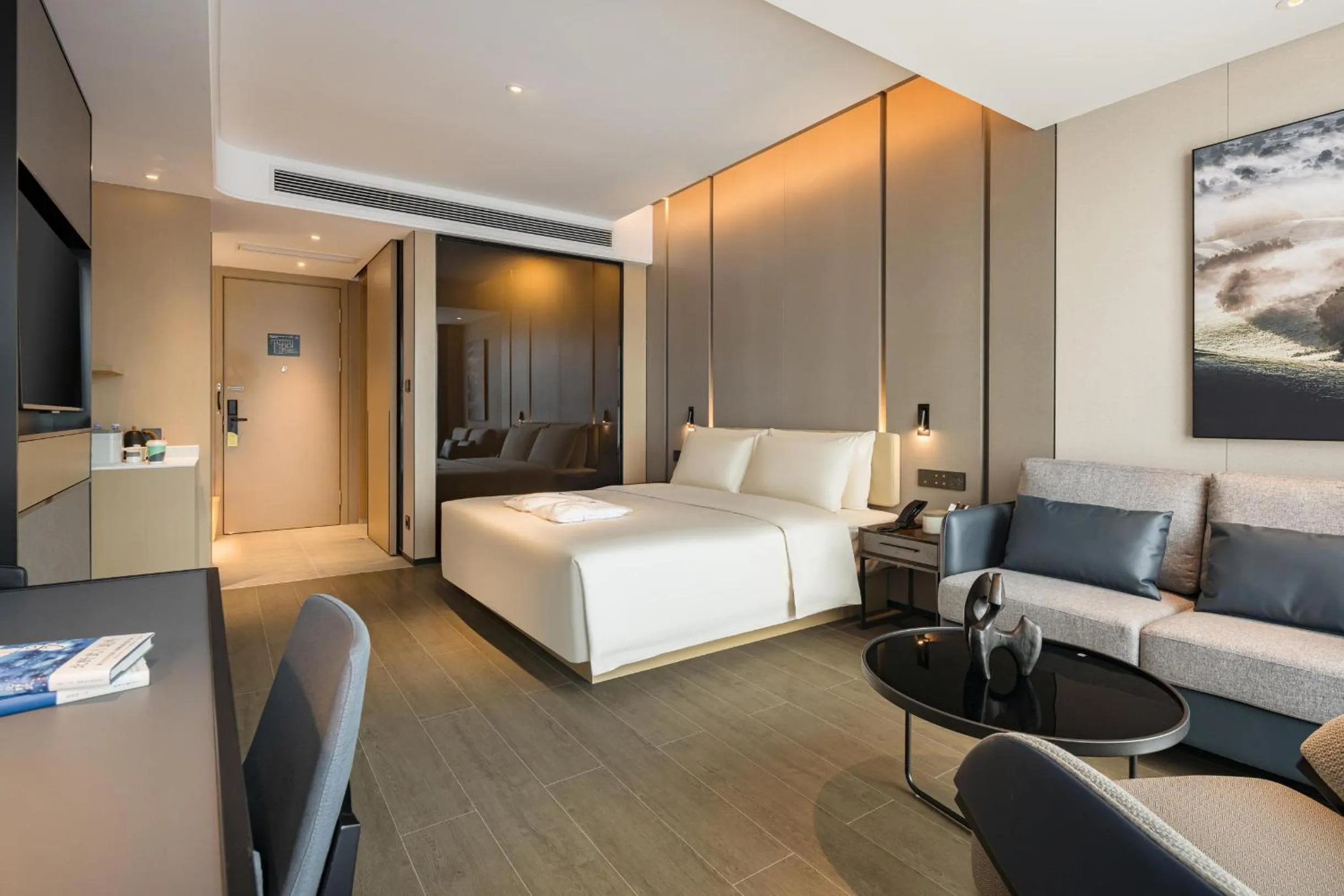 Bed in Atour Hotel Chongqing Qibo Center