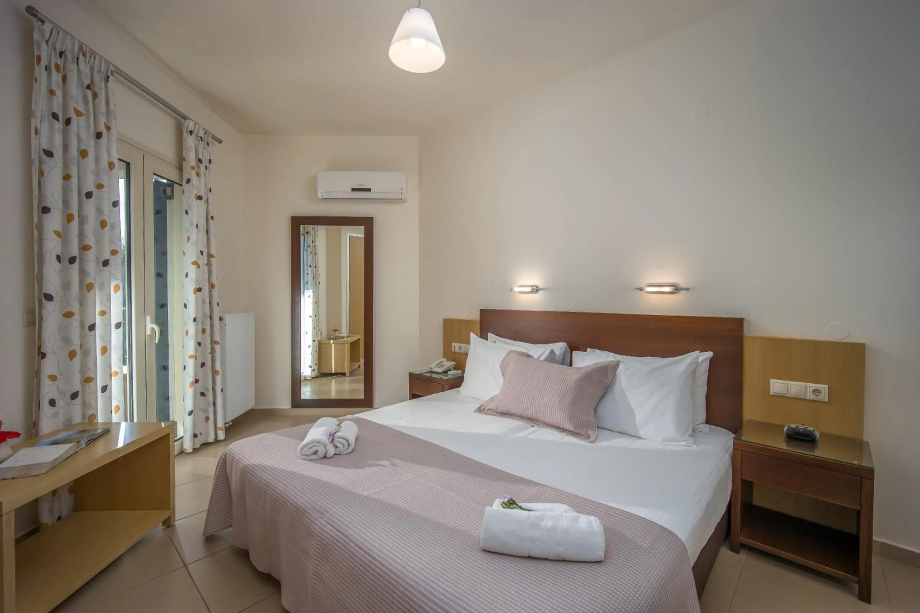 Bed in Your Memories Hotel