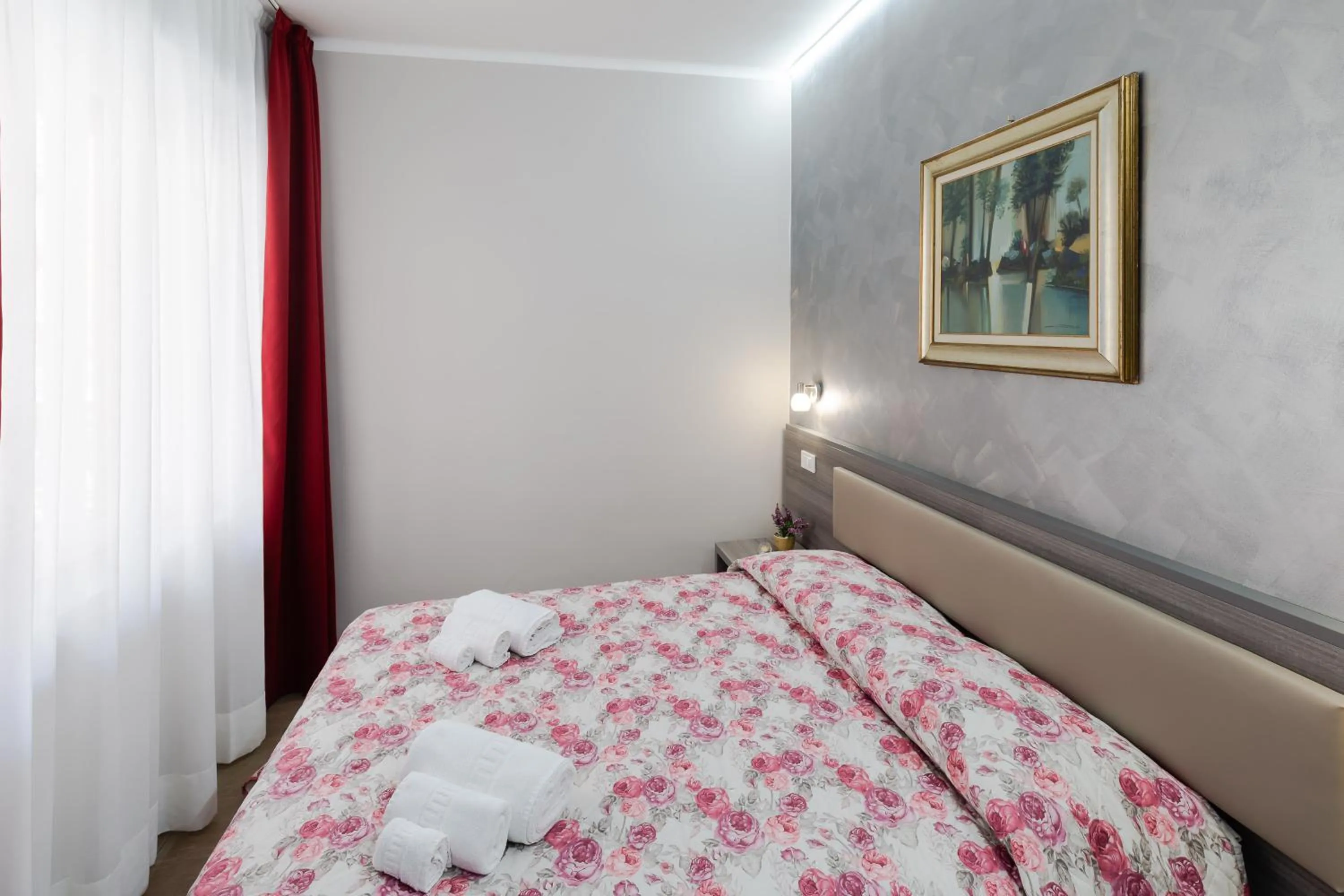 Bed in Affittacamere Alessia