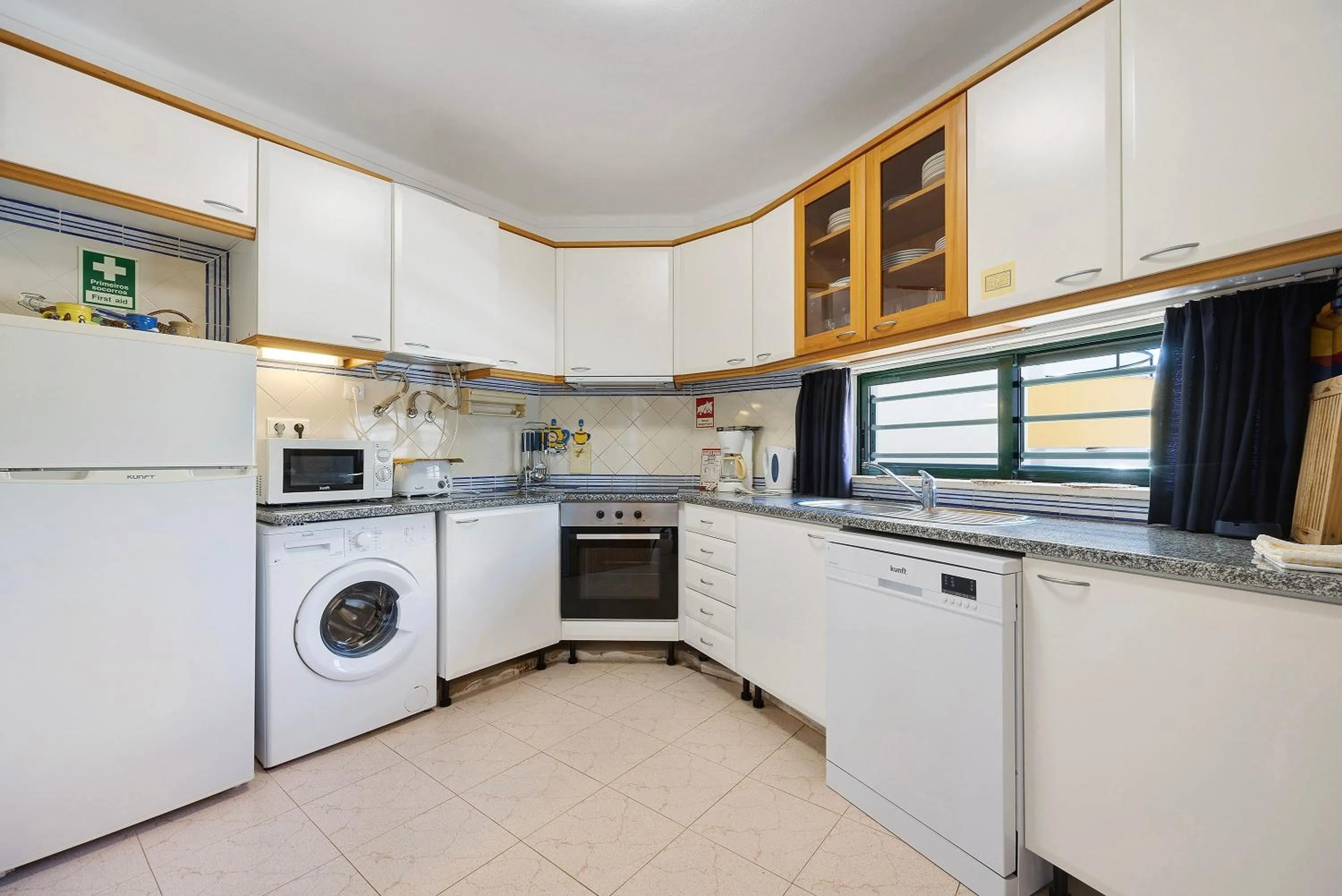 Kitchen or kitchenette in Casa Daniel T1