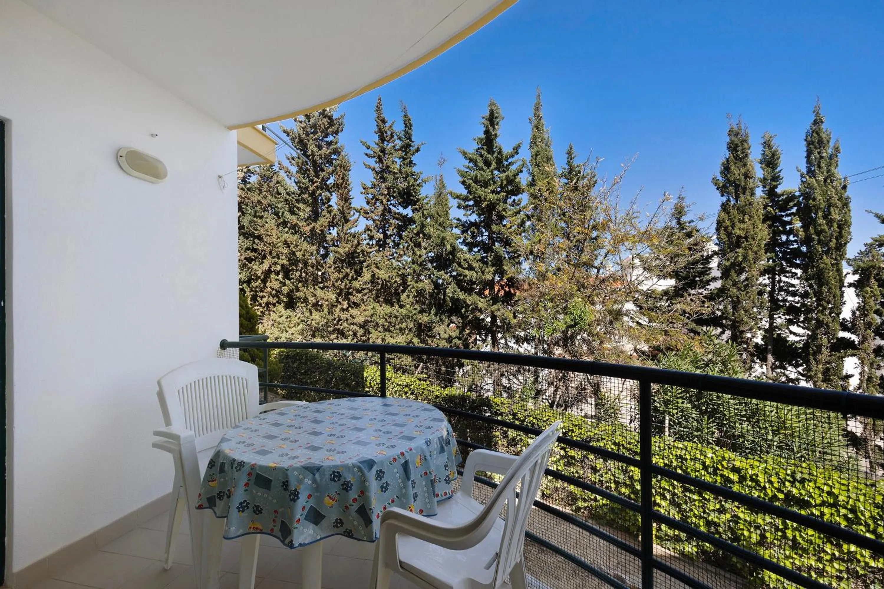 Property building in Casa Daniel T1