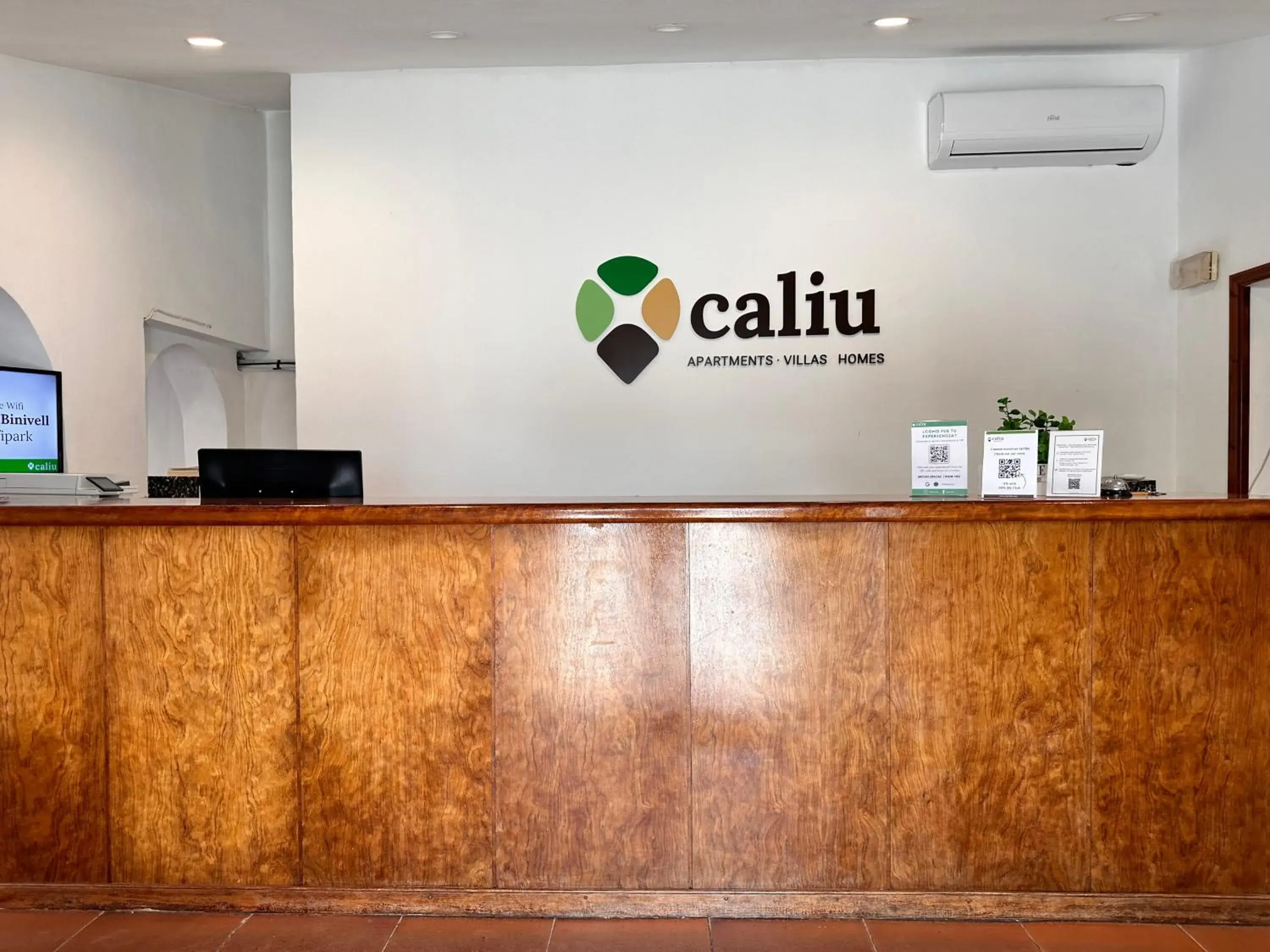 Lobby or reception in Binivell Park - Caliu Apartments Lobby or reception in Binivell Park - Caliu Apartments