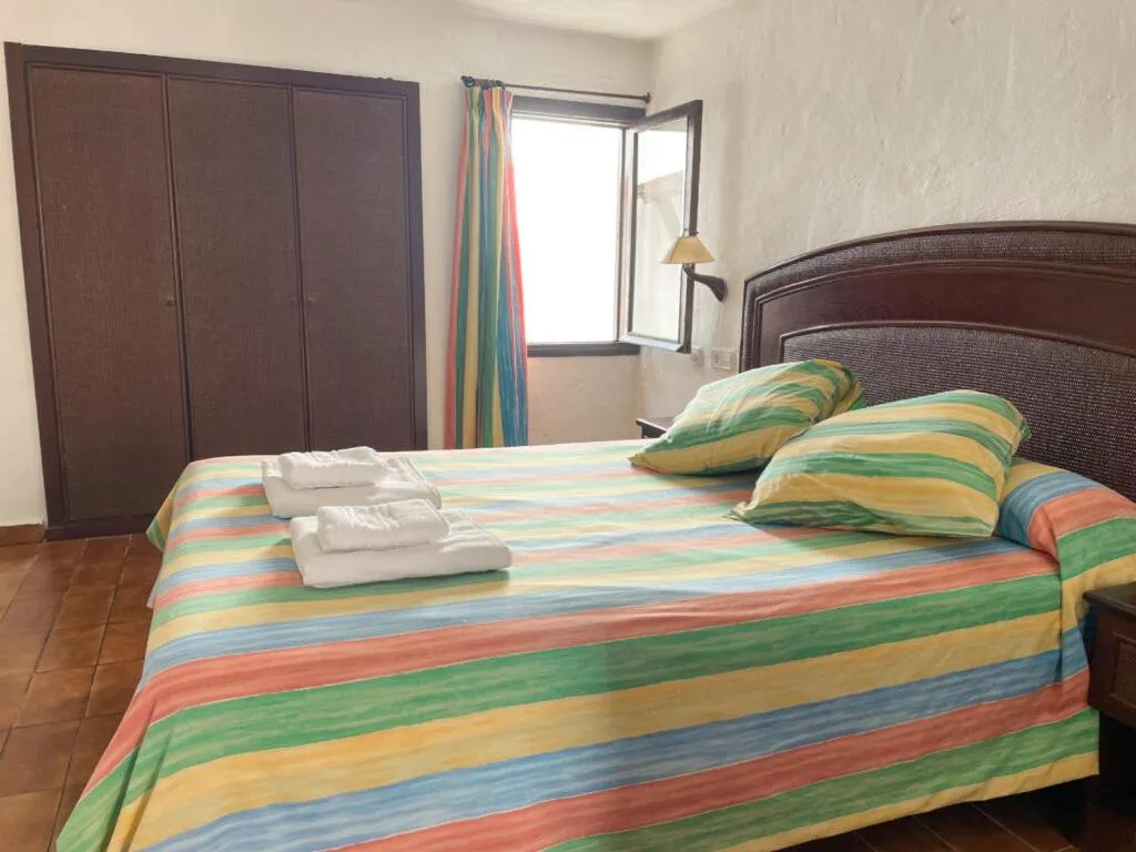 Bed in Binivell Park - Caliu Apartments