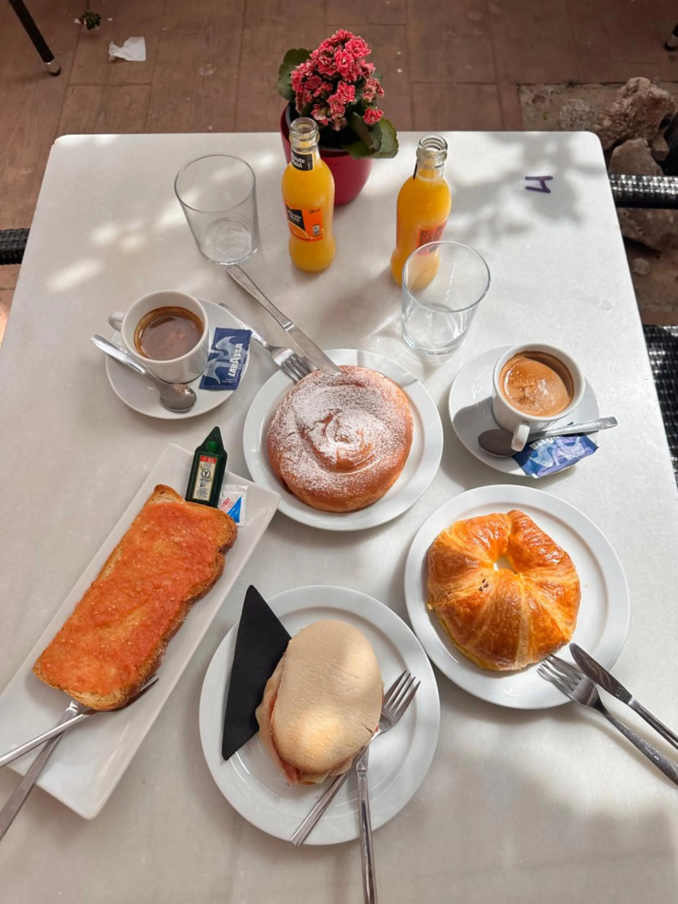 Nearby landmark in Binivell Park - Caliu Apartments