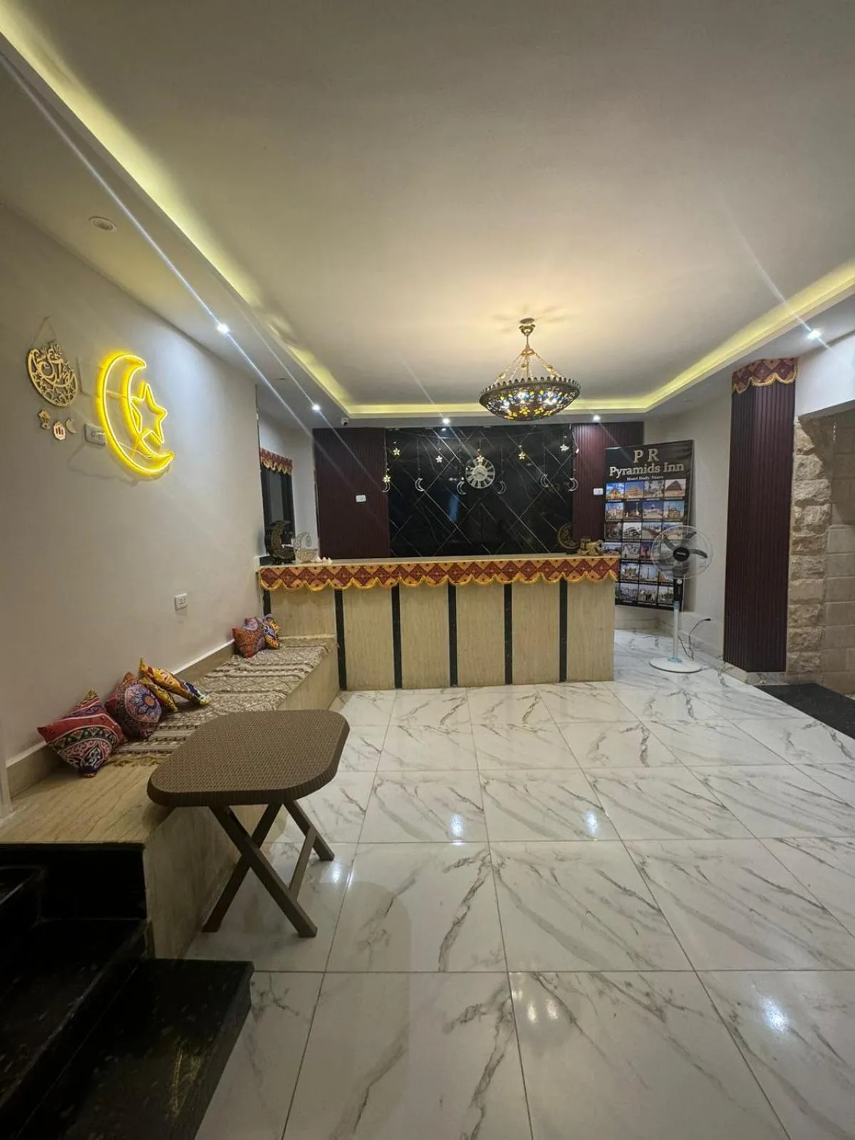 Property building in PR Pyramids Inn