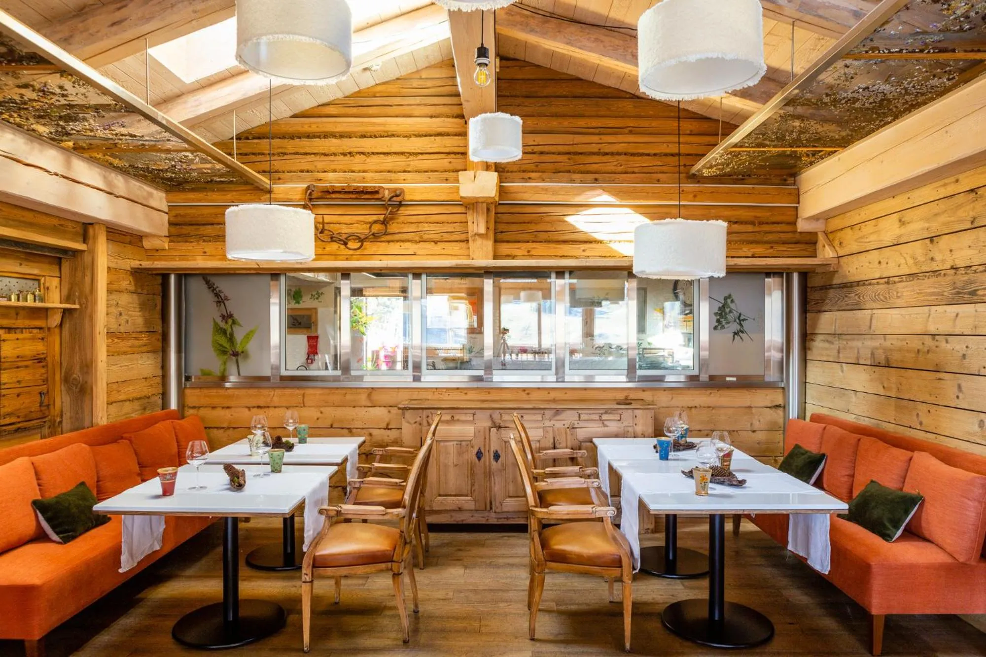 Restaurant/places to eat in Le Hameau de mon Père