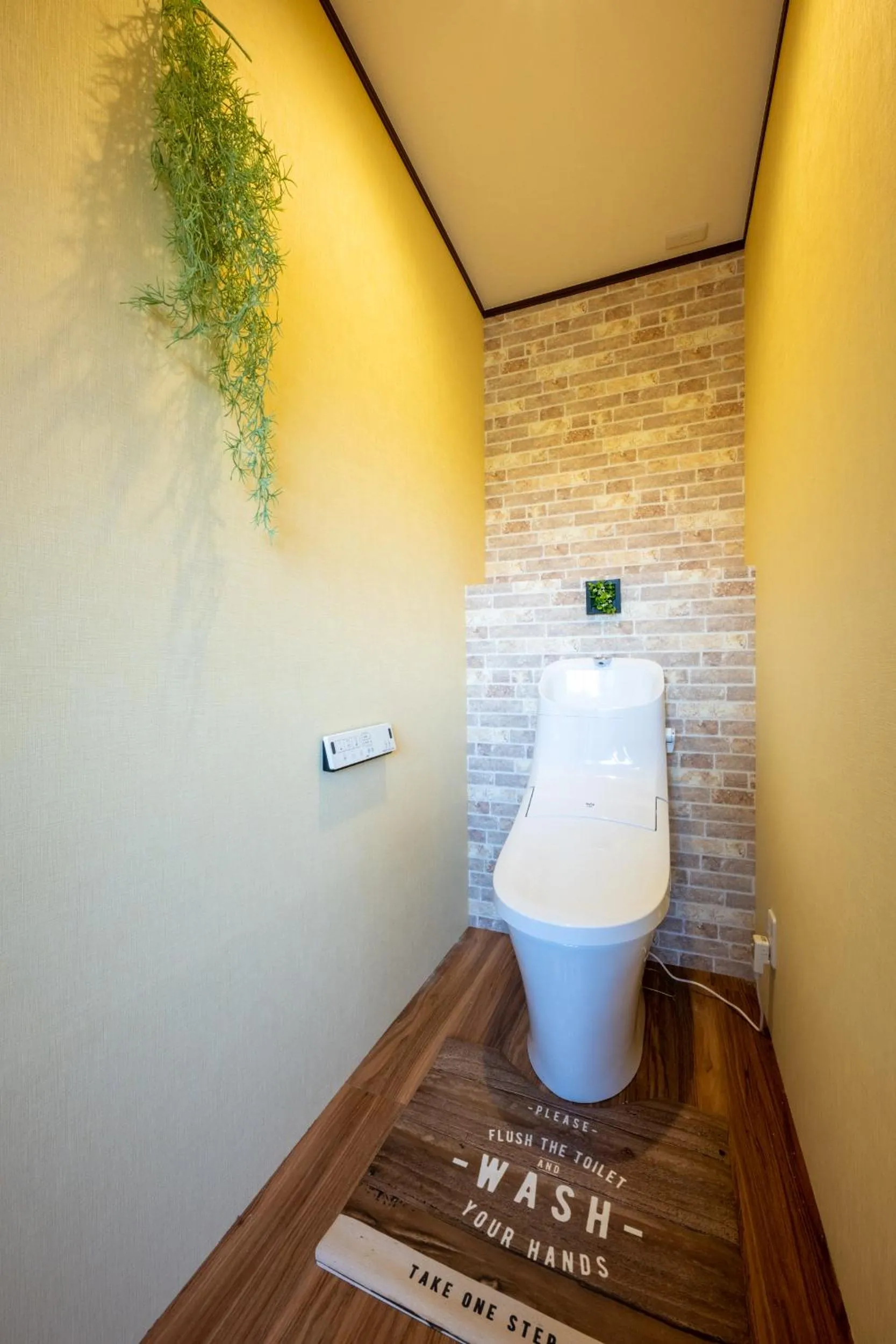 VILLENT KUJUKURI MARINE