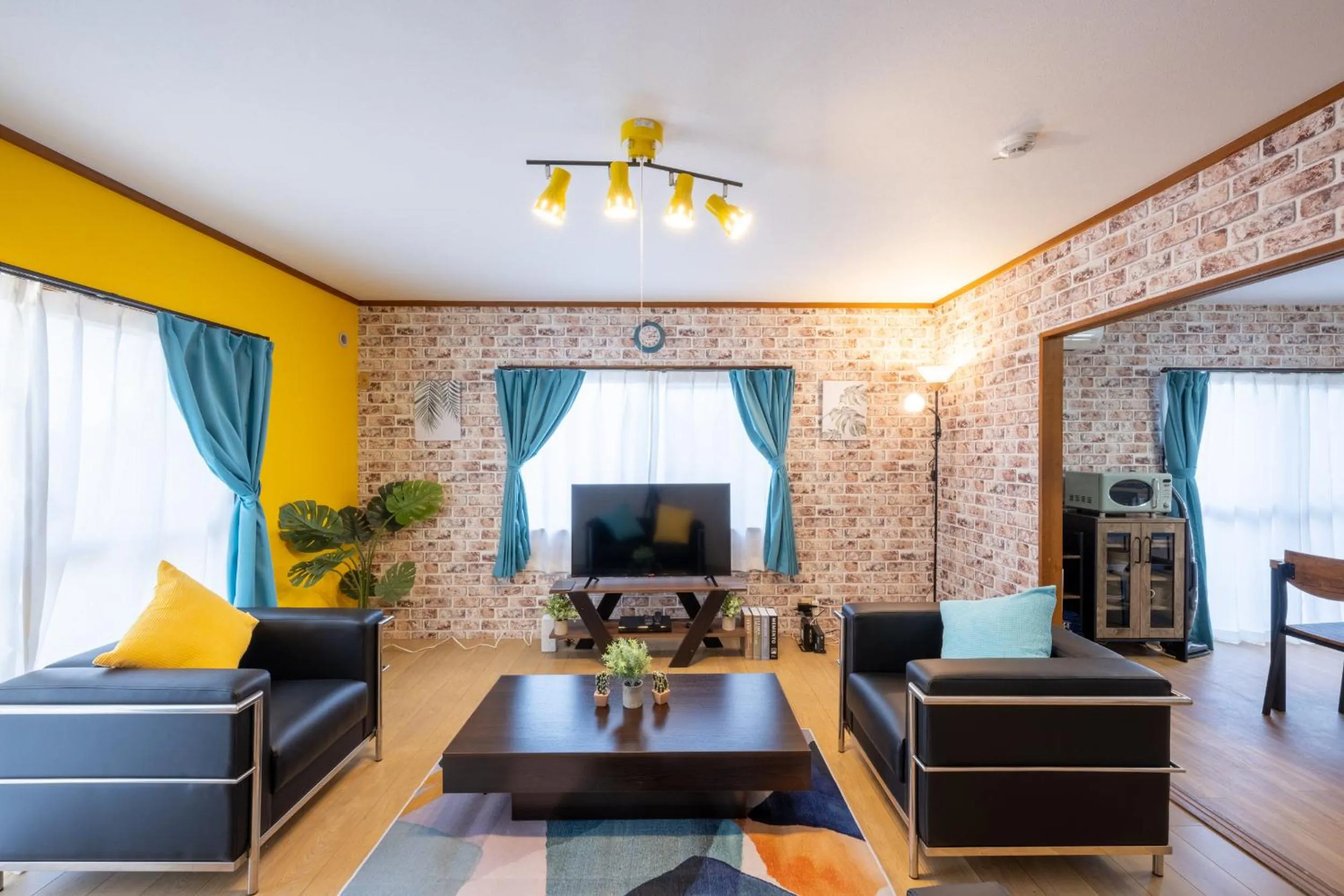 VILLENT KUJUKURI MARINE