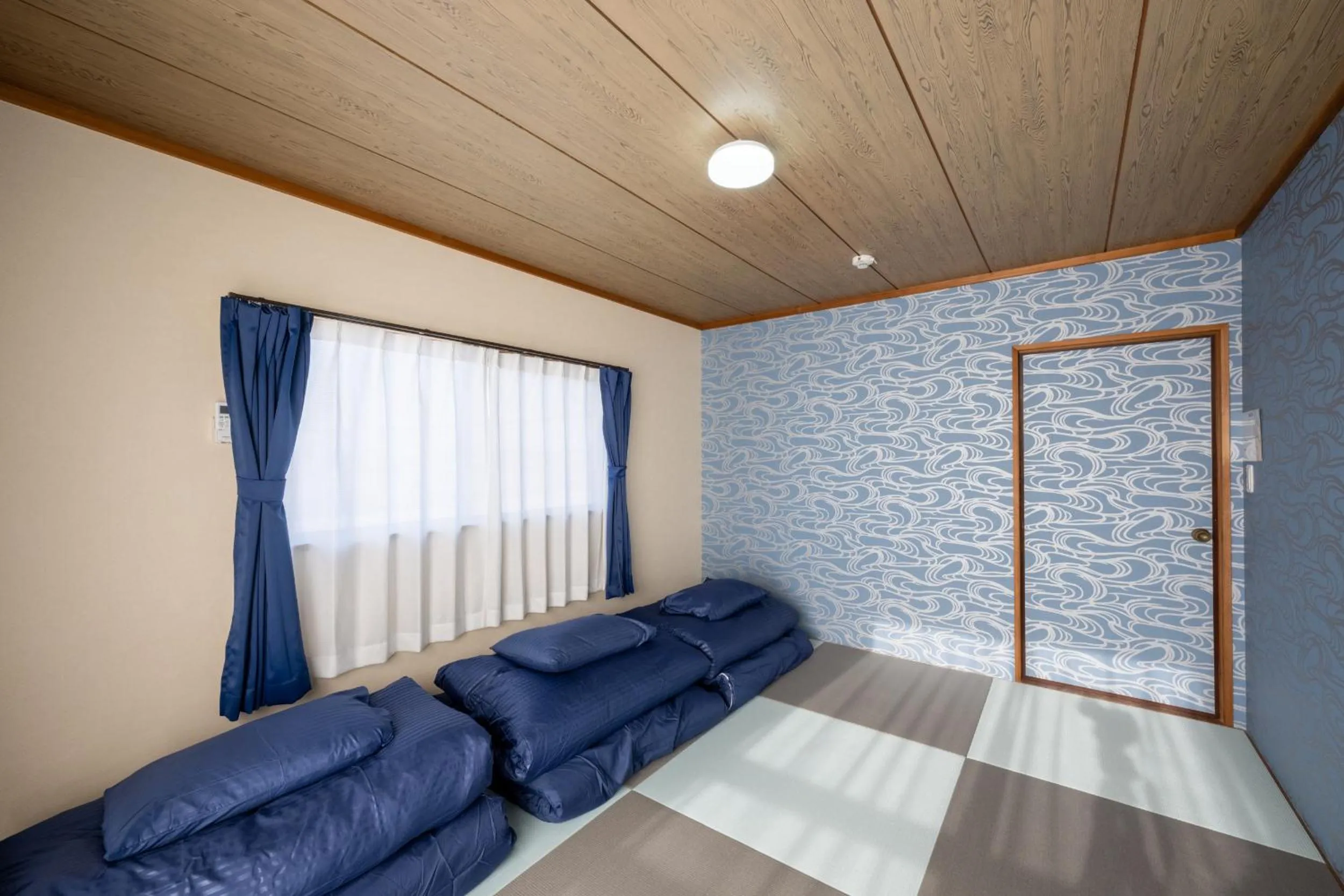 VILLENT KUJUKURI MARINE