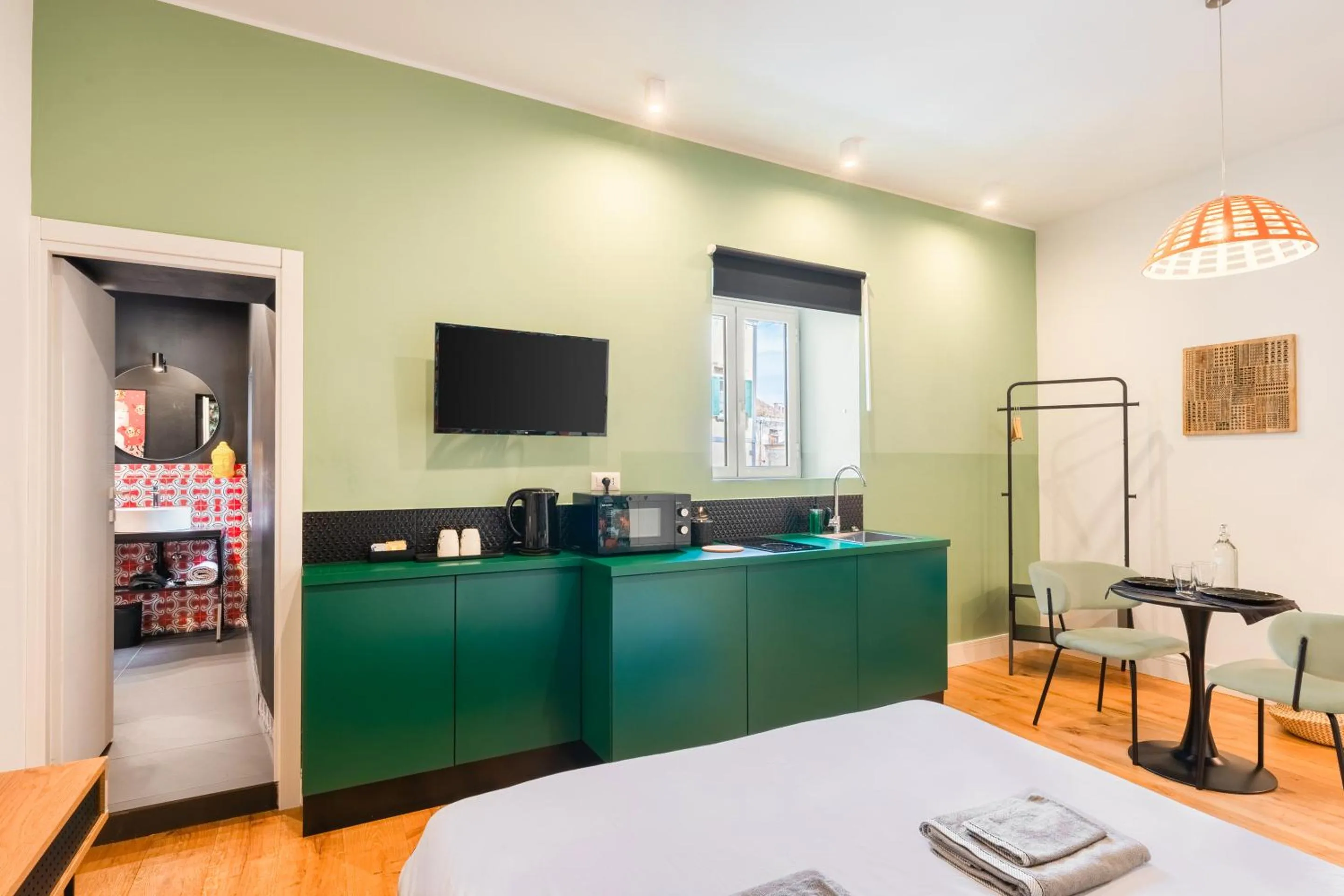 Kitchen or kitchenette in The Idyll Boutique apartment - Suite in Napoli's Spanish Quarters