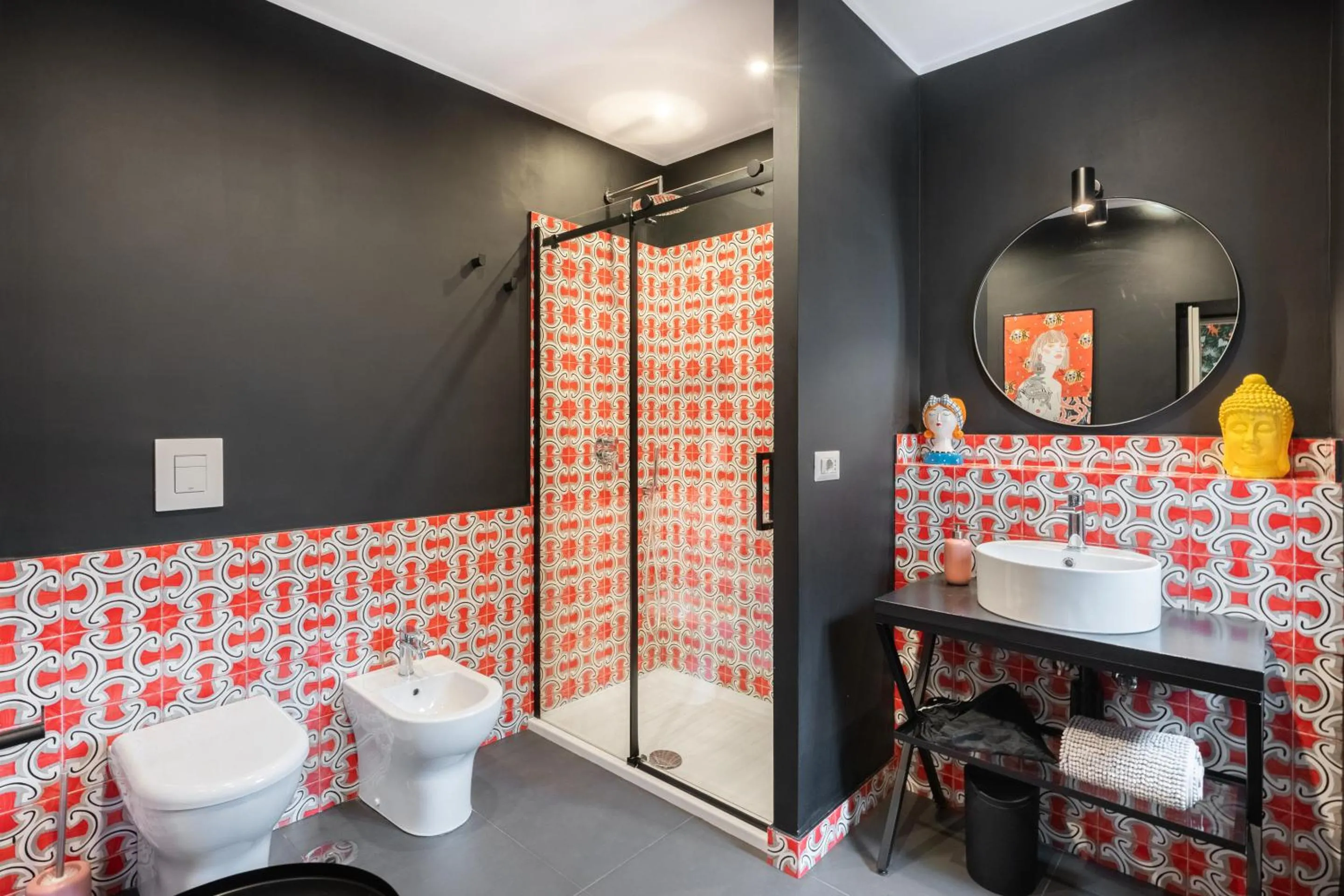 Bathroom in The Idyll Boutique apartment - Suite in Napoli's Spanish Quarters
