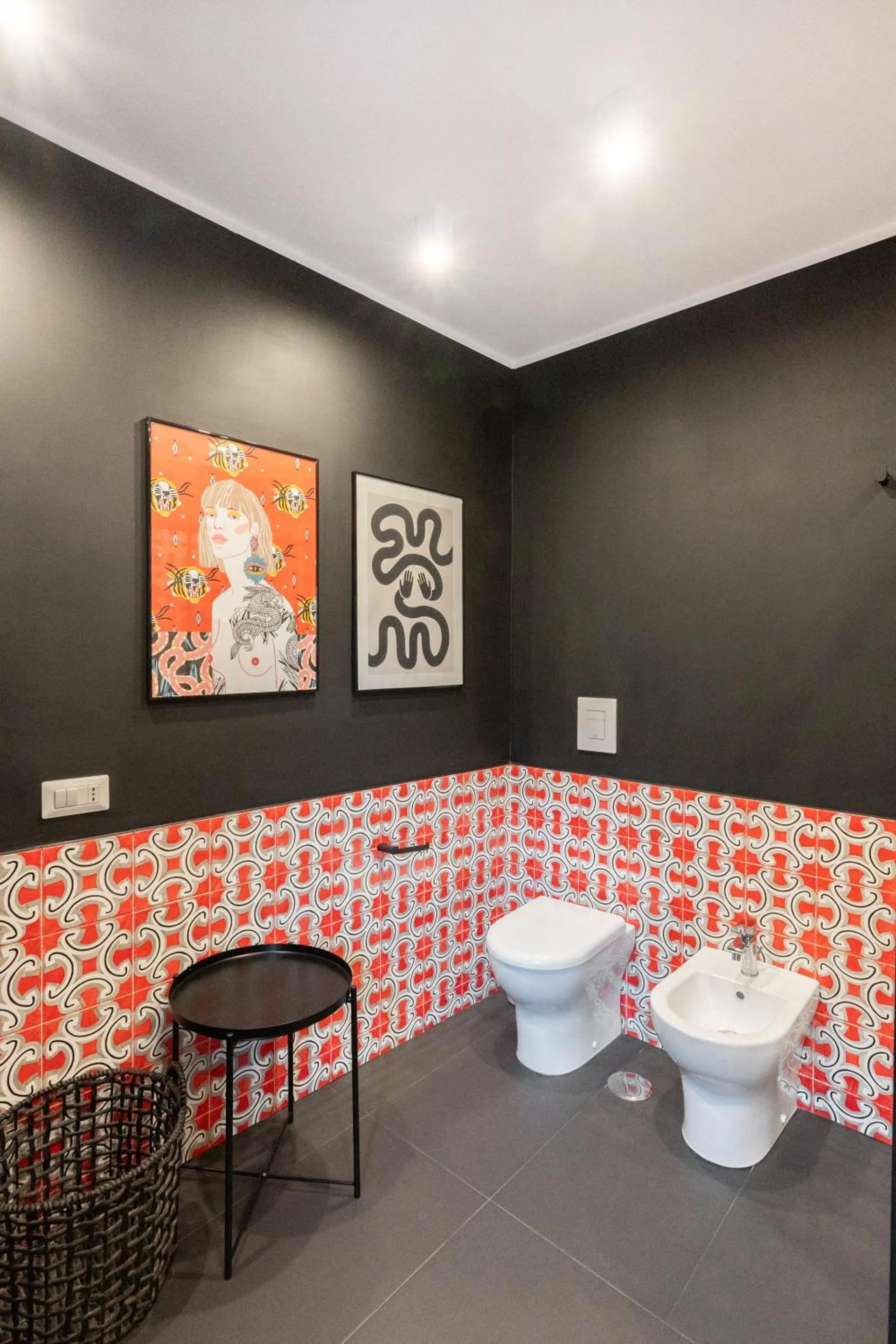 Bathroom in The Idyll Boutique apartment - Suite in Napoli's Spanish Quarters